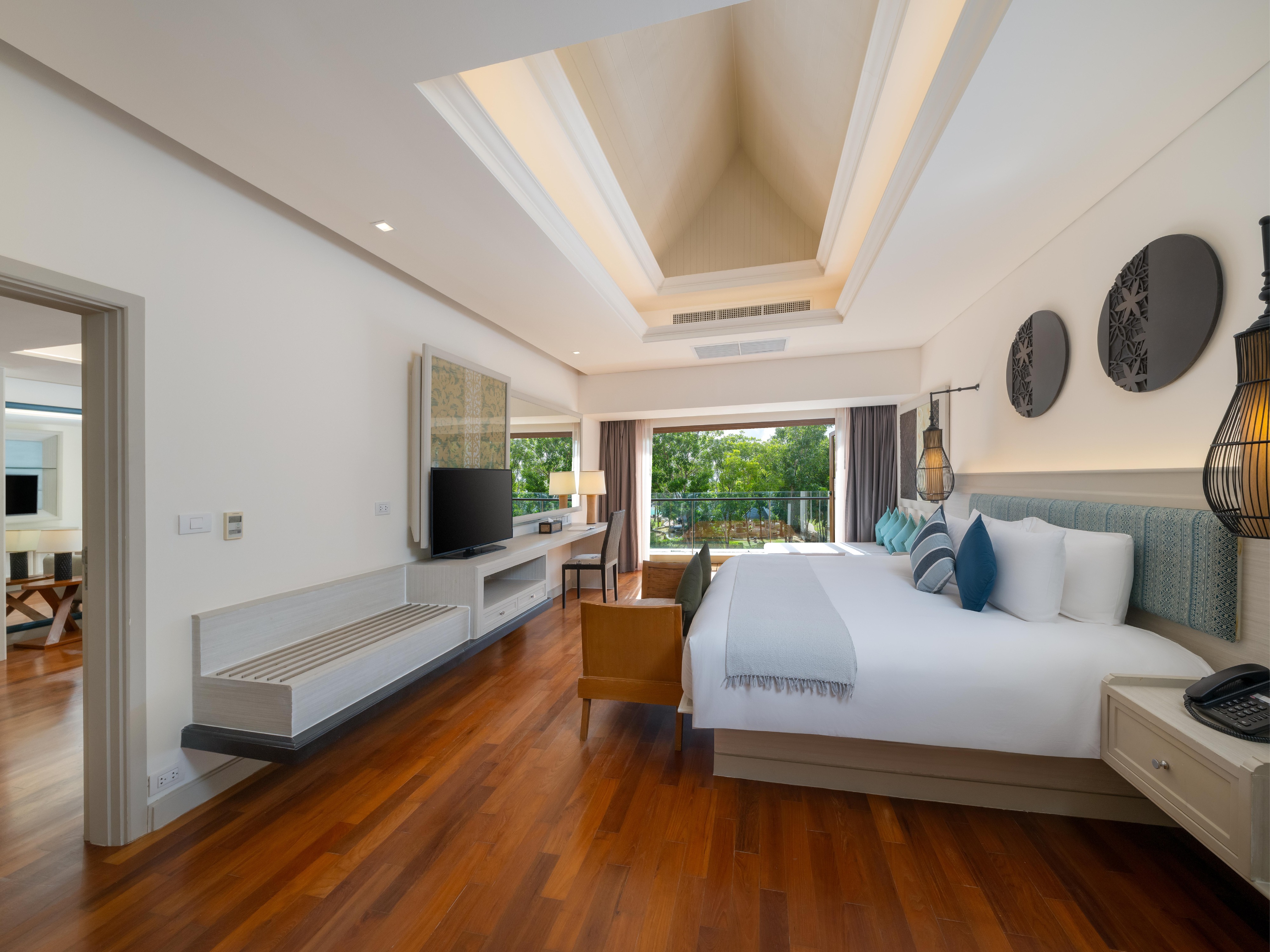 Double or Twin Deluxe