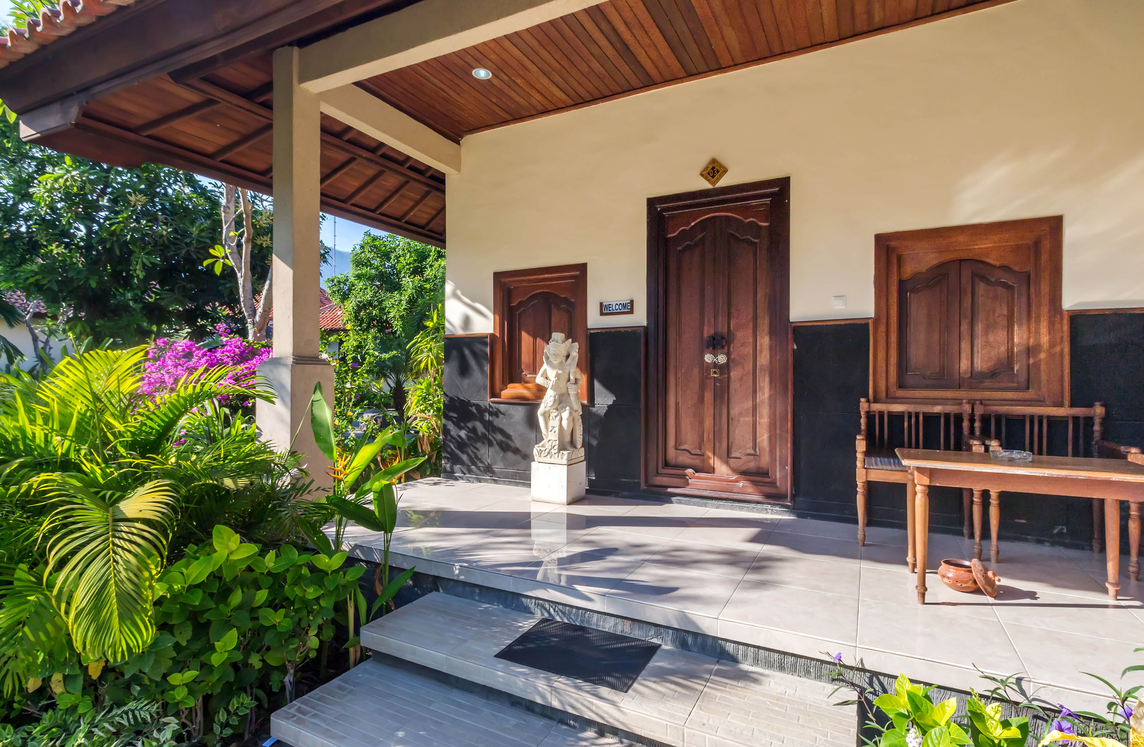 Double or Twin Standard