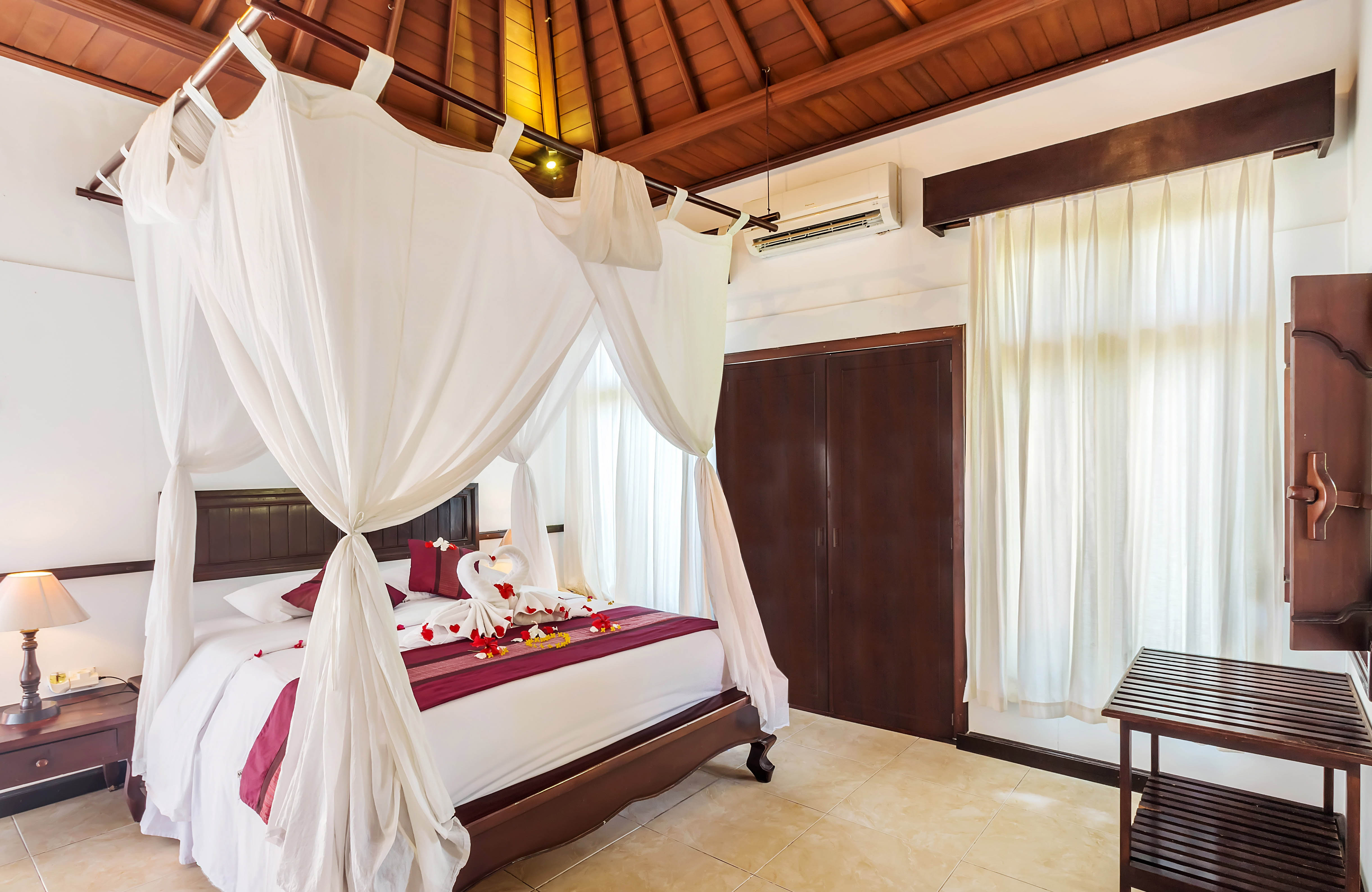 Double or Twin Standard