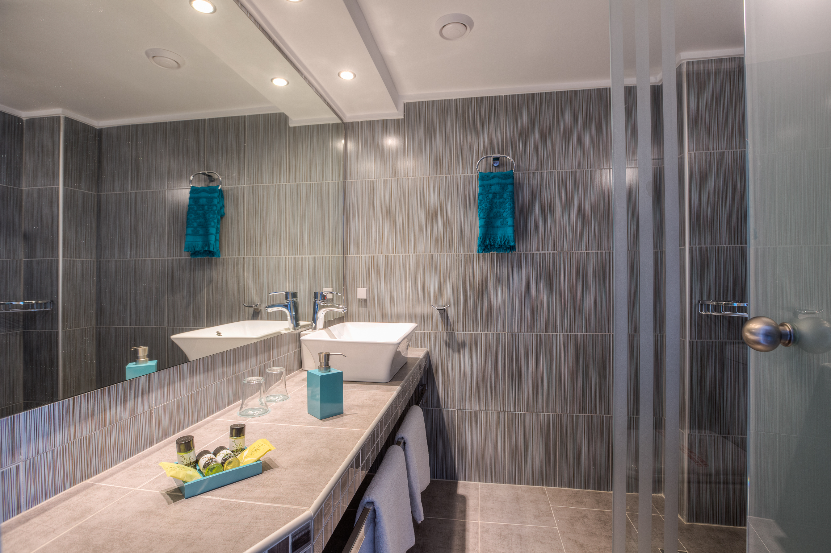 Double Single Sea View