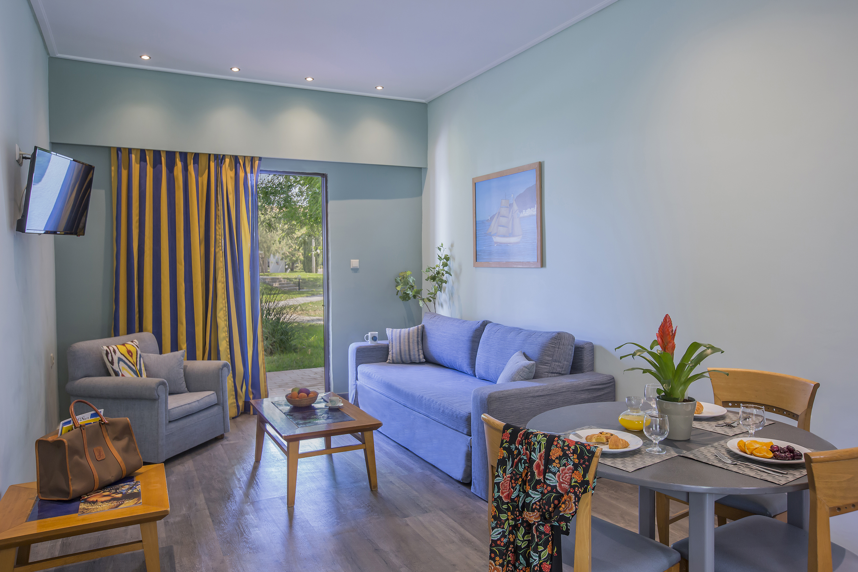 Family Room Standard