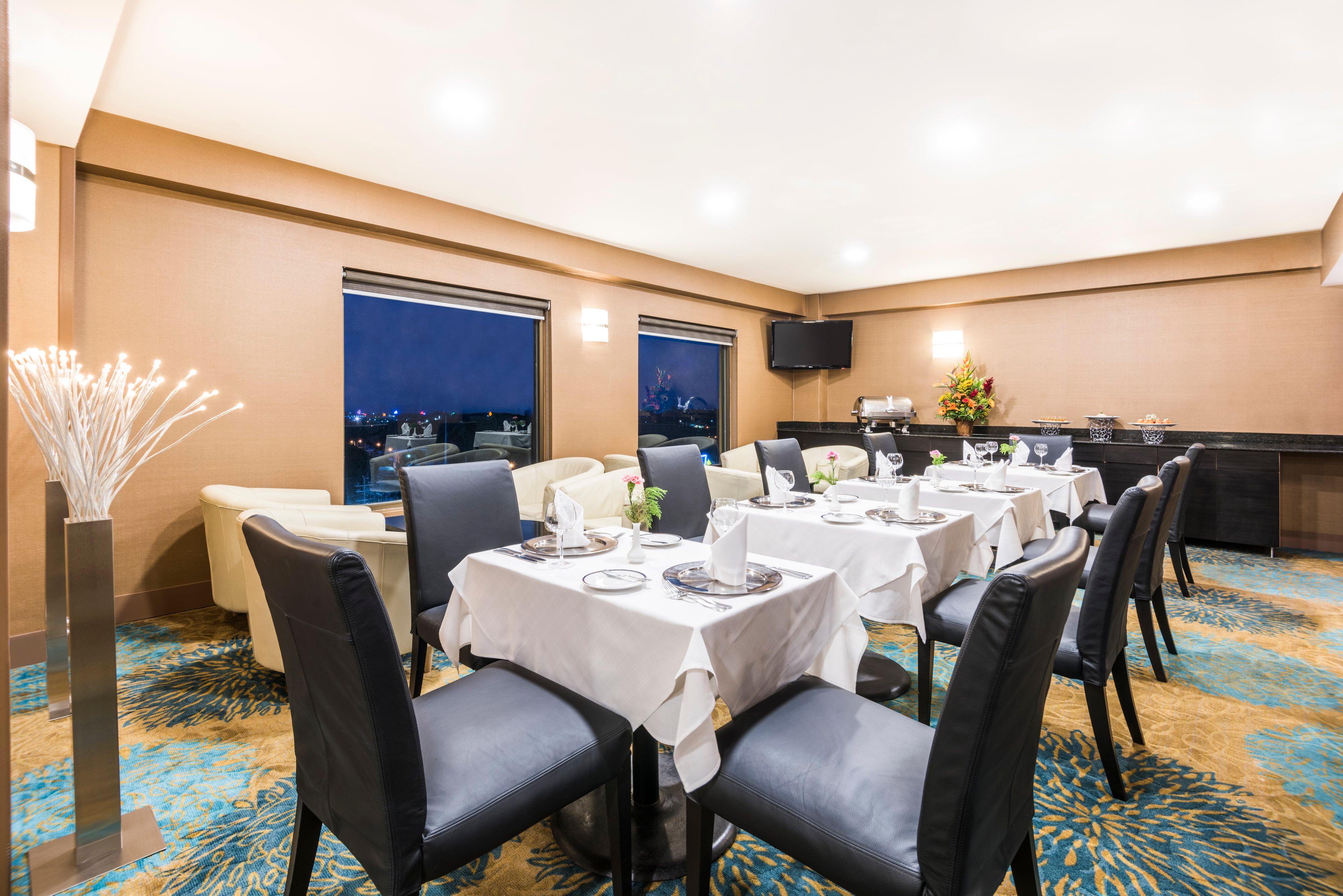 Double Executive King Bed