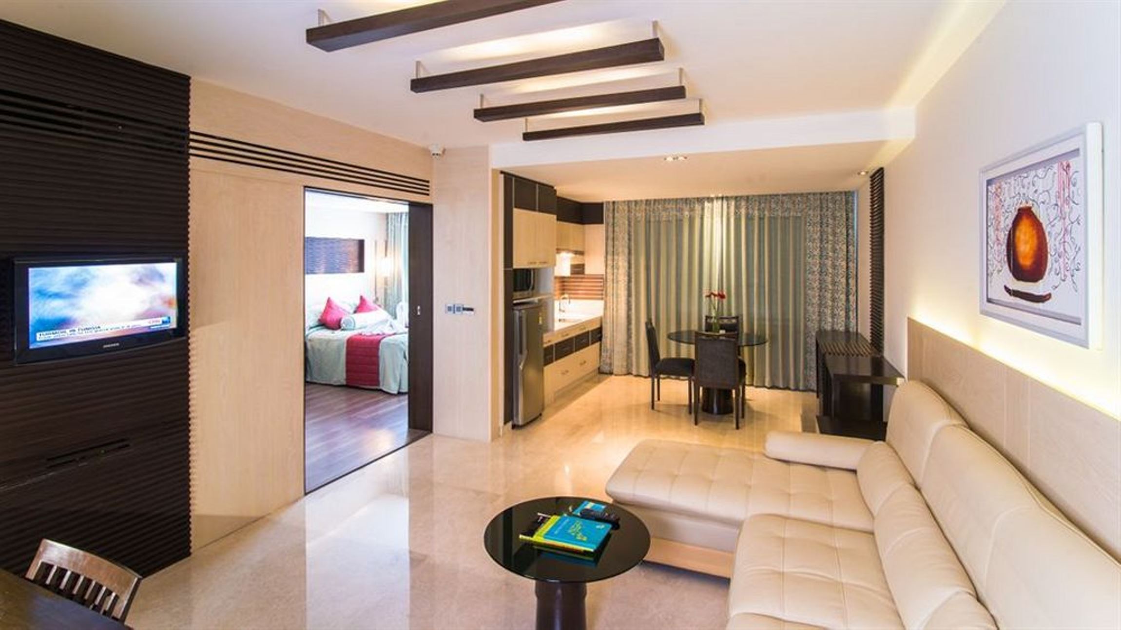 Apartment Deluxe One Bedroom