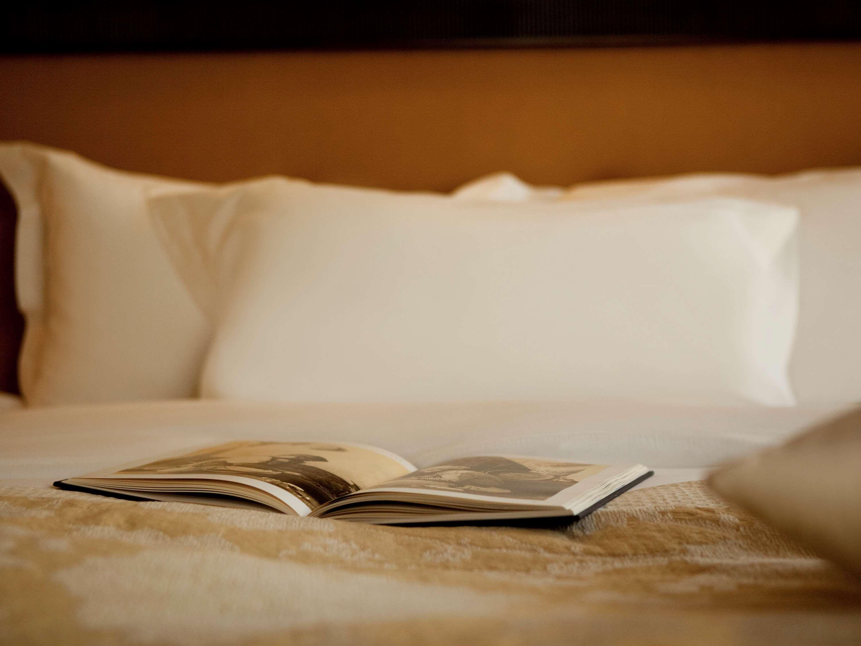 Double Classic King Bed