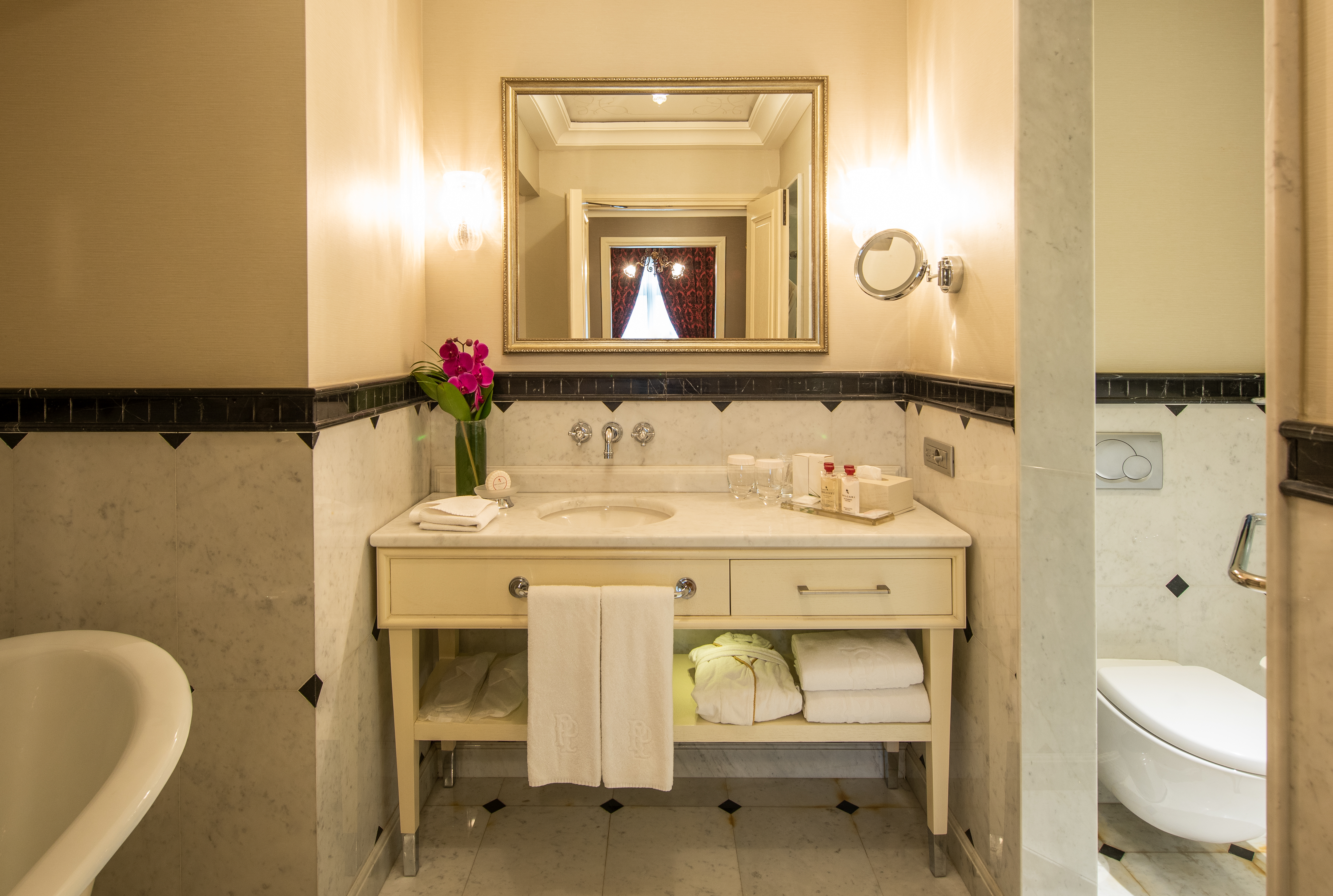 Twin Deluxe Sea View