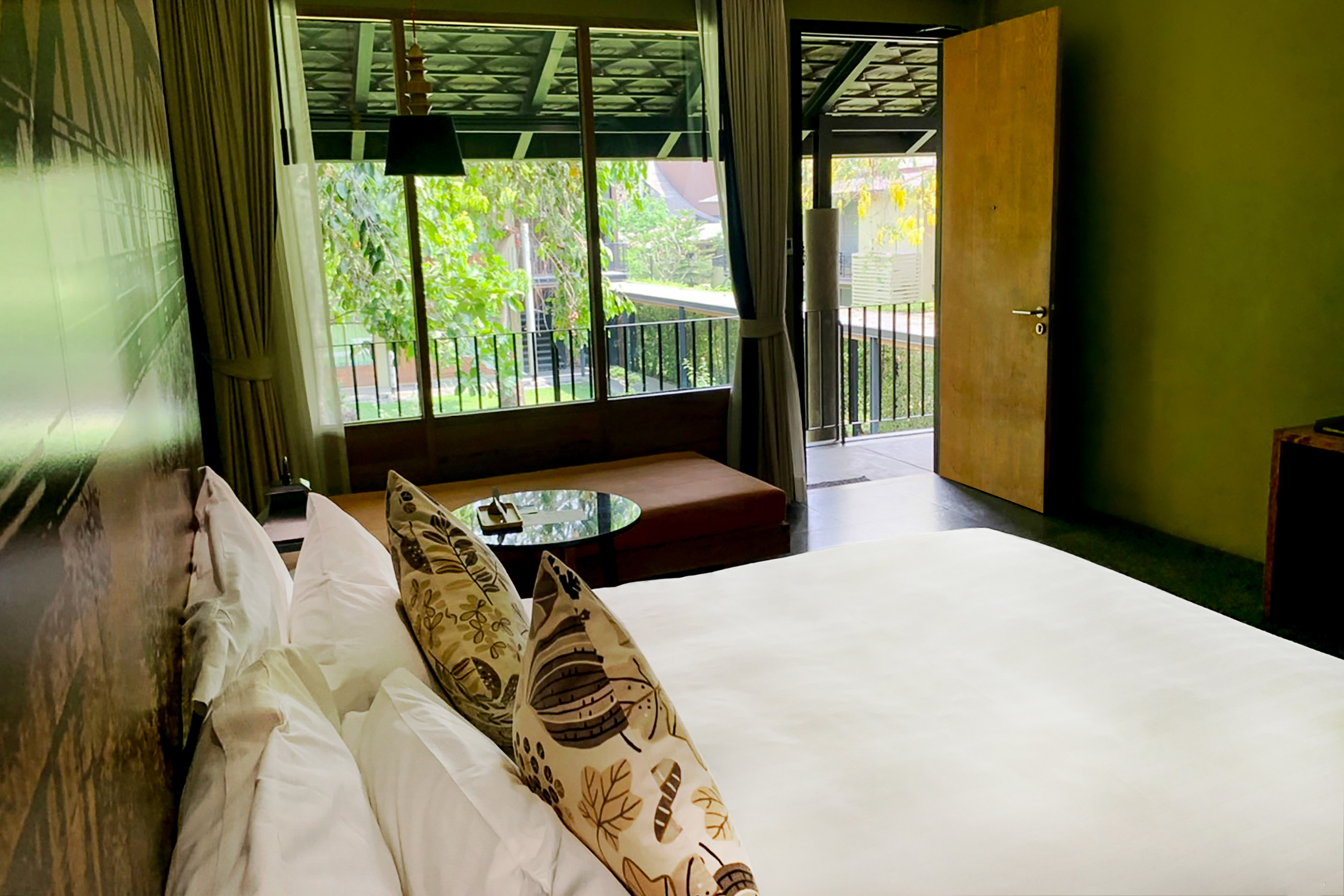 Double or Twin Deluxe