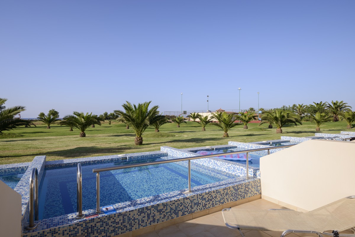 Suite with Private Pool