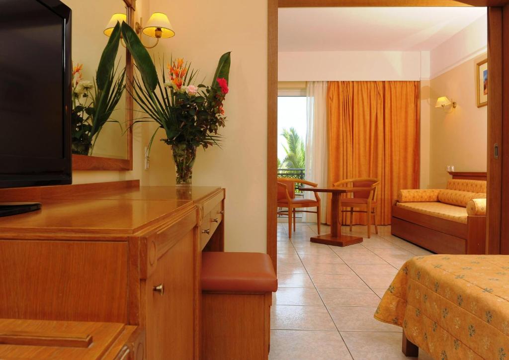 Junior Suite Sea View with Private Pool