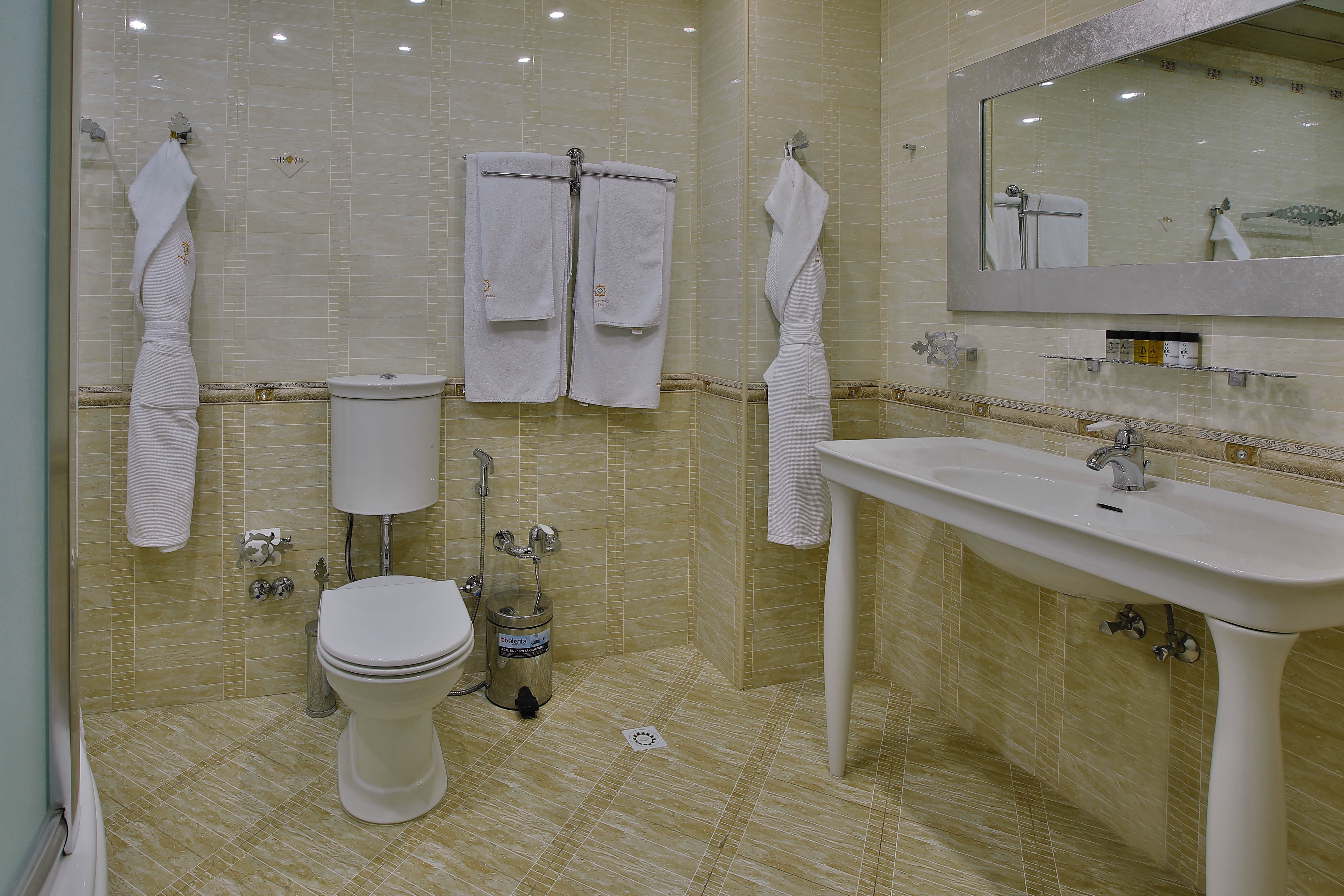 Junior Suite Standard