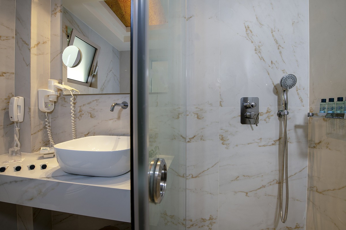 Junior Suite Standard