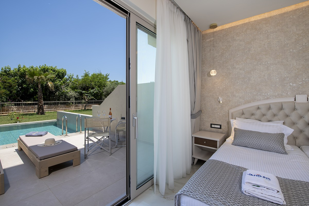 Junior Suite Standard