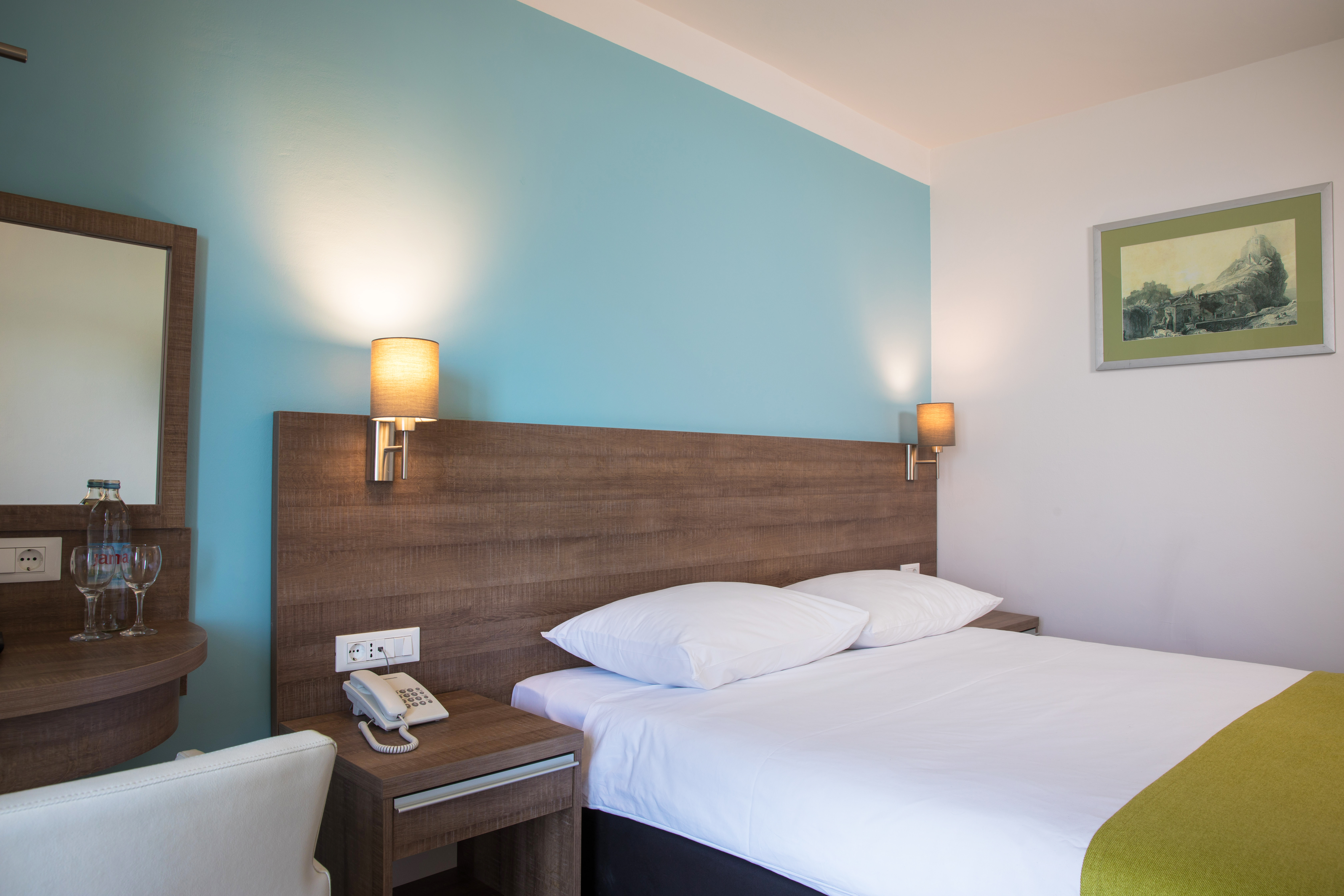 Double or Twin Annex