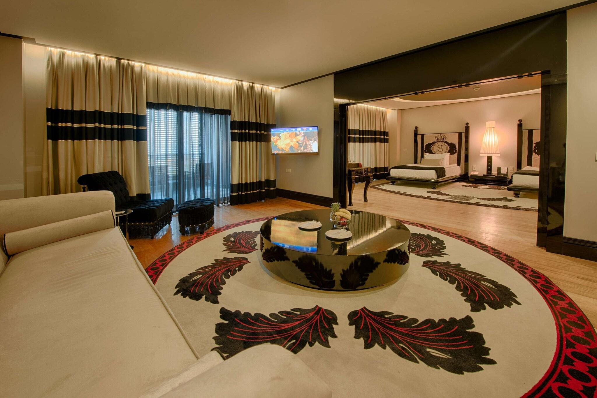 Suite Executive King Bed