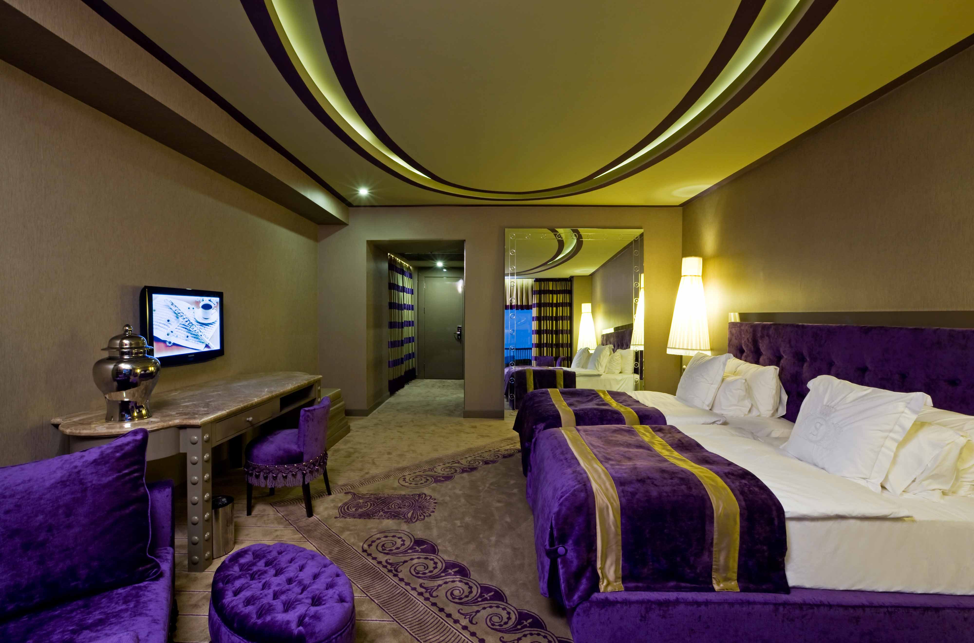 Double Single Luxury