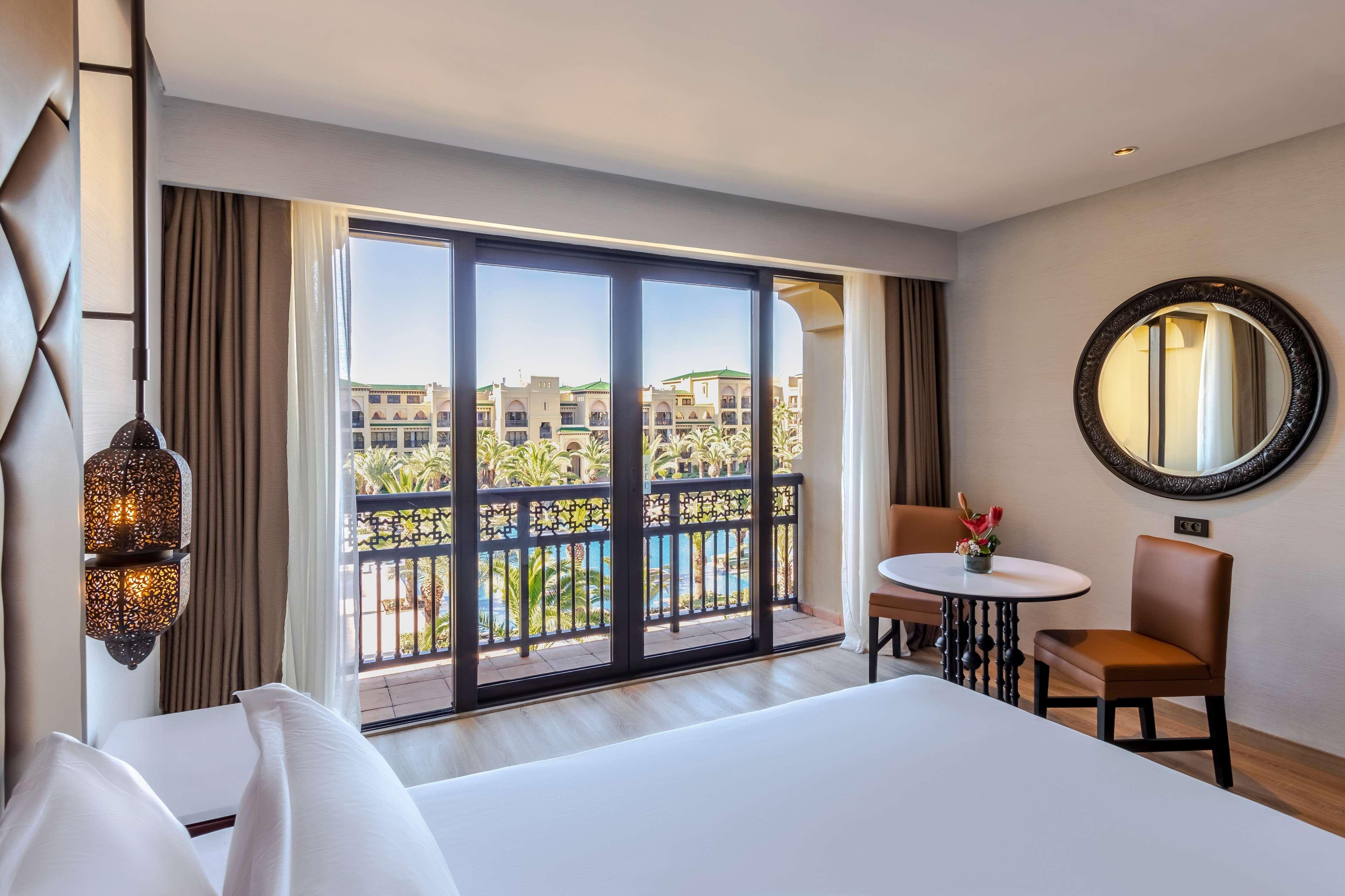 Double Deluxe Pool View