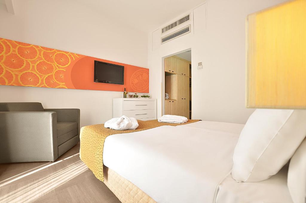 Triple Deluxe One Bed