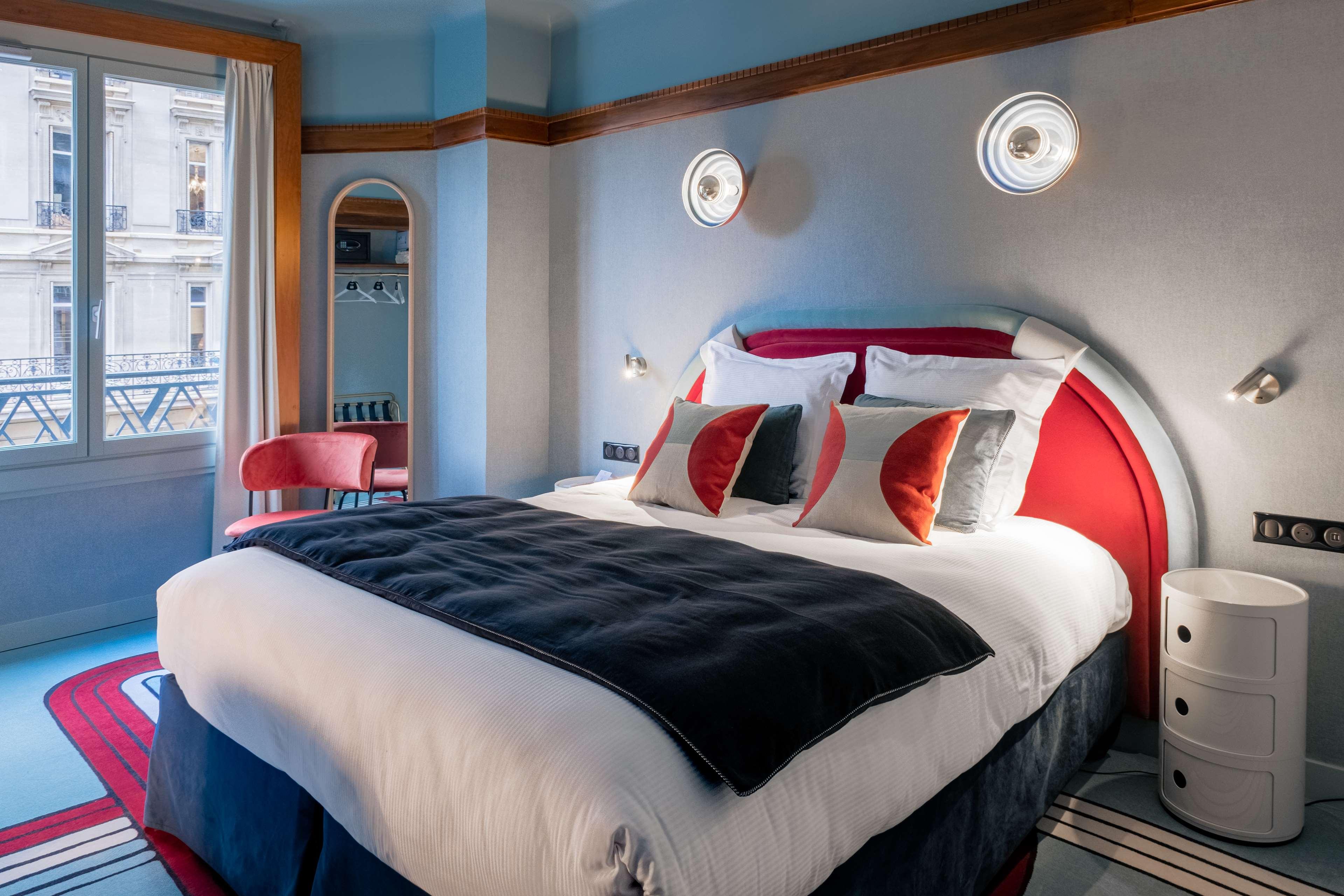 Double or Twin Deluxe