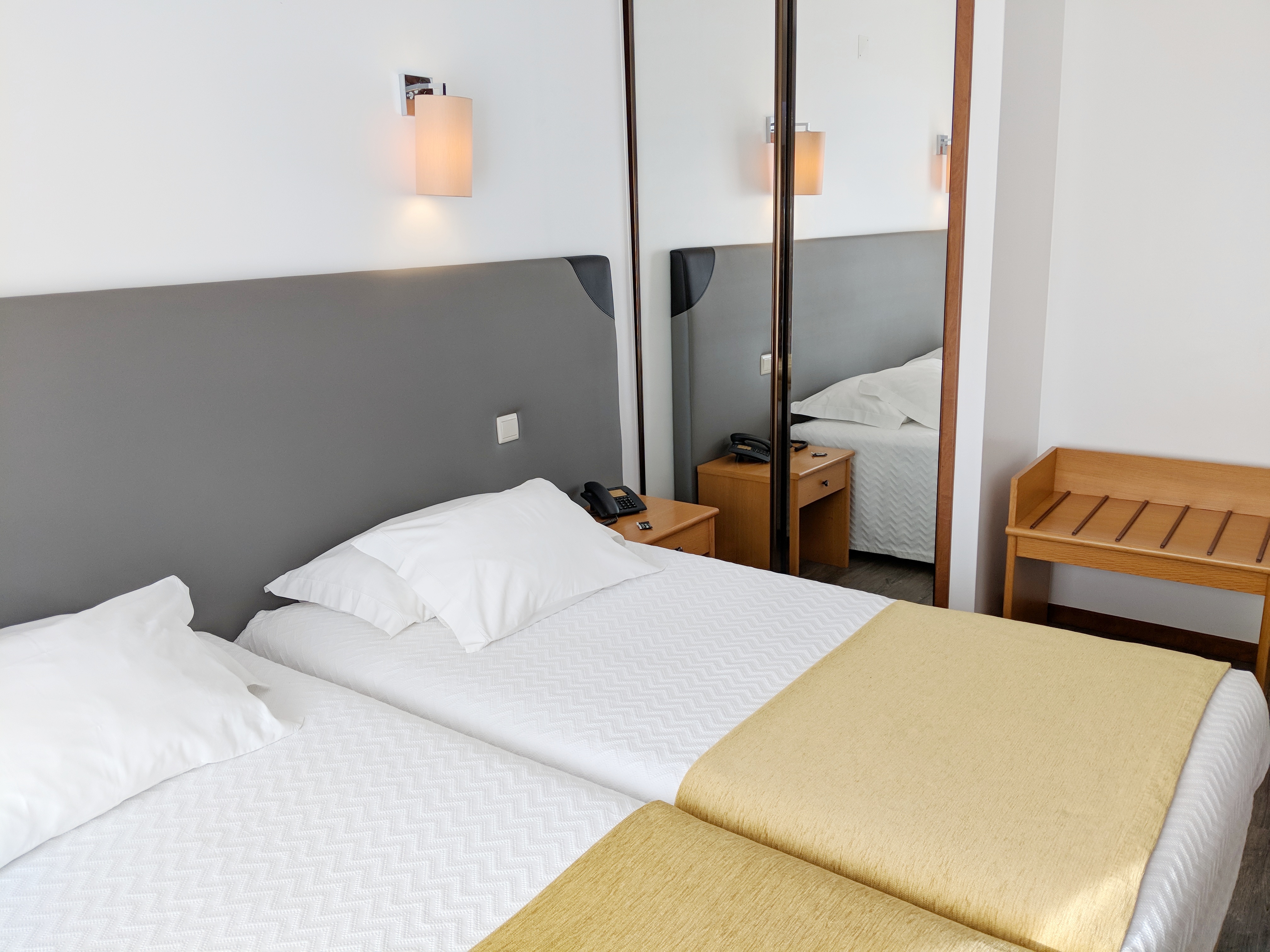 Double or Twin Standard