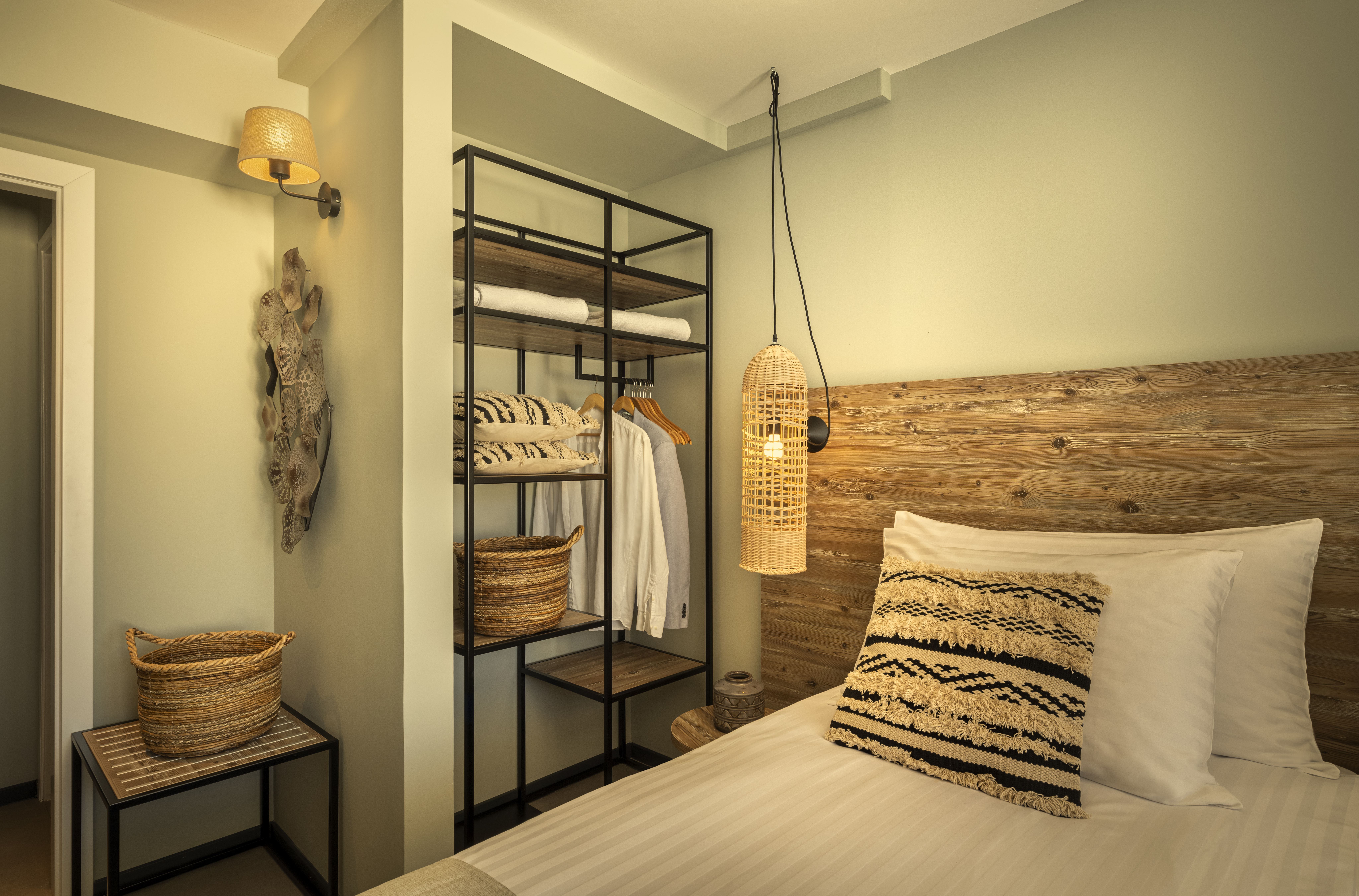 Quadruple Side Sea View with Balcony