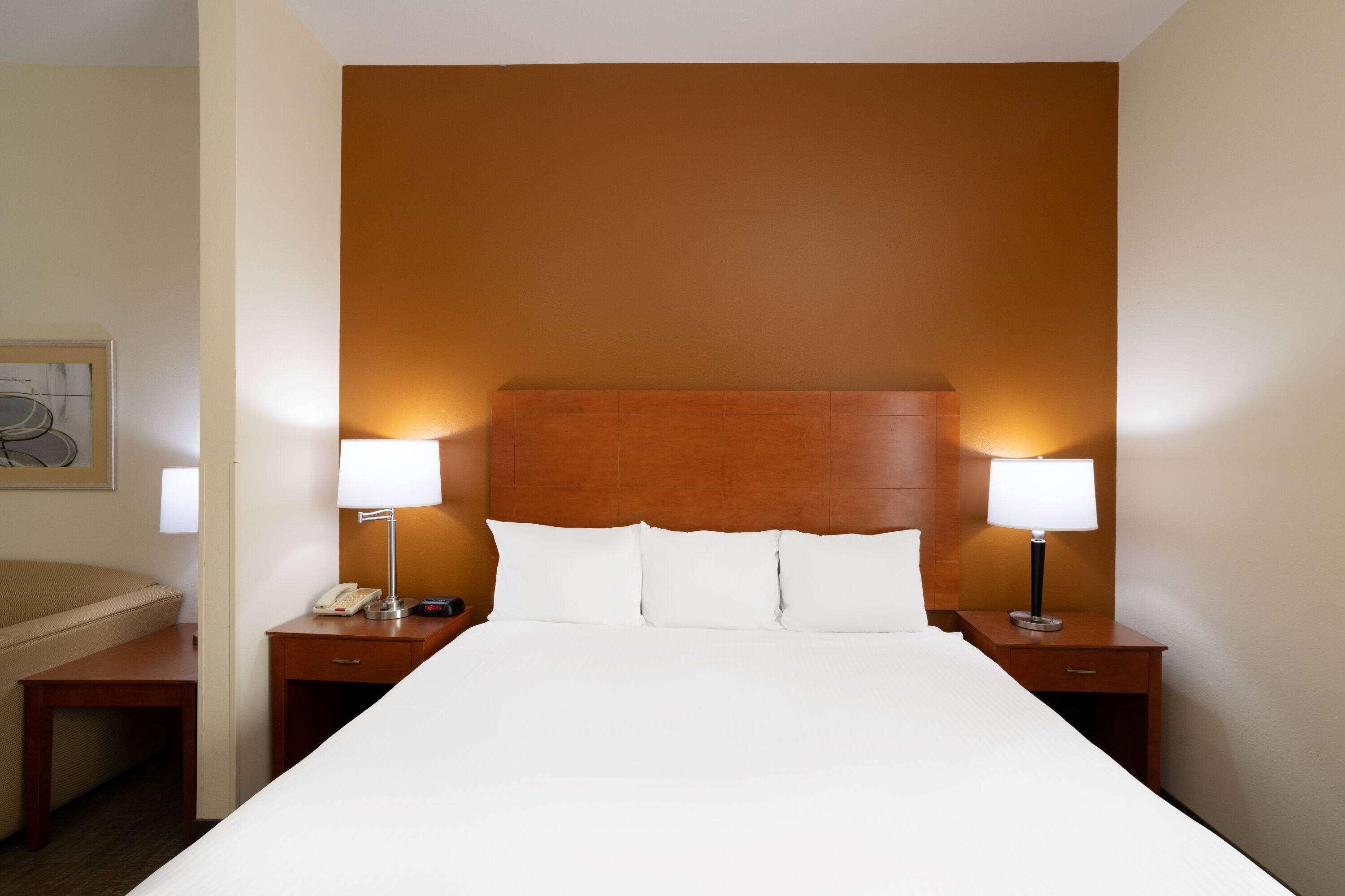 Room King Bed Non Smoking