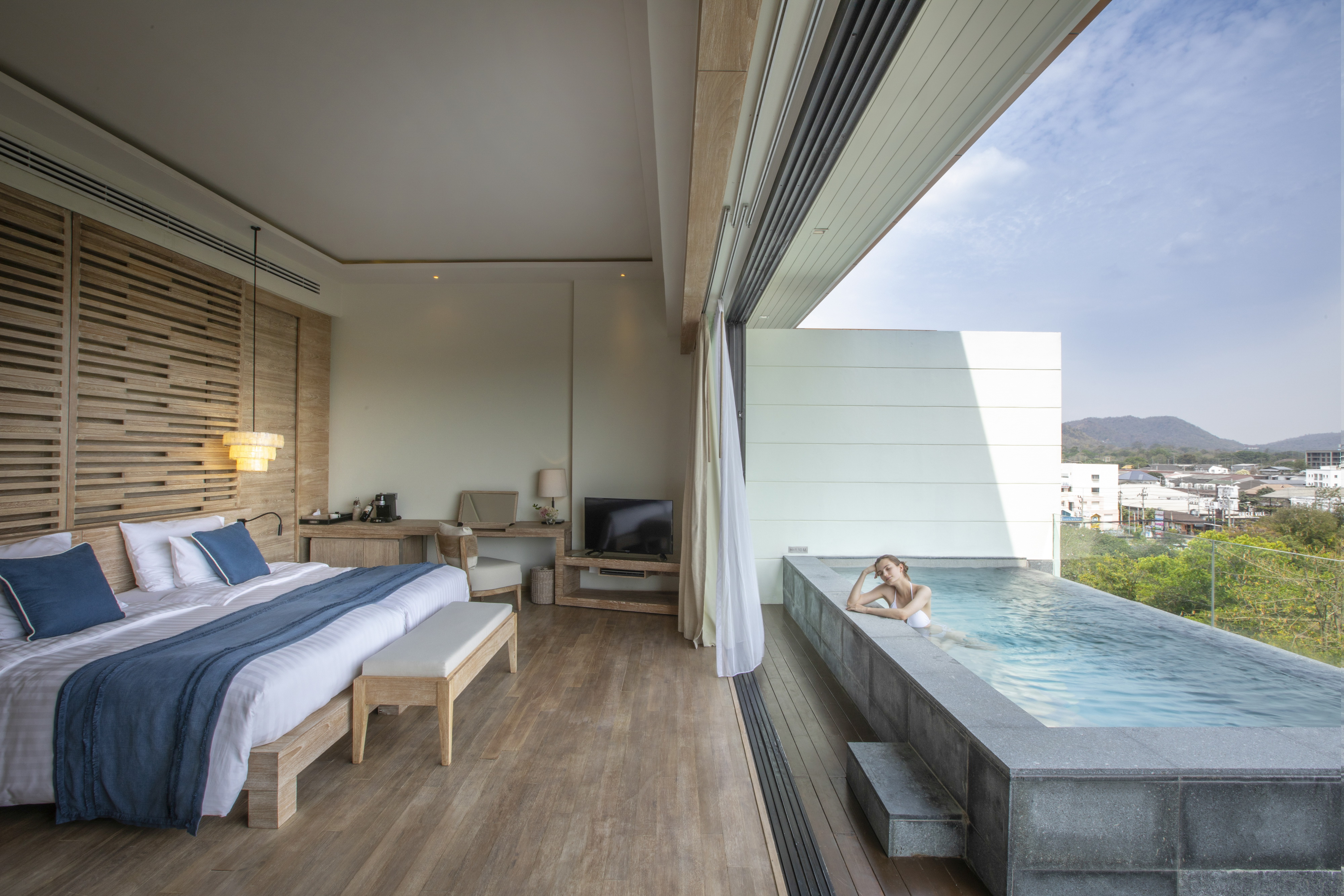 Suite with Private Pool