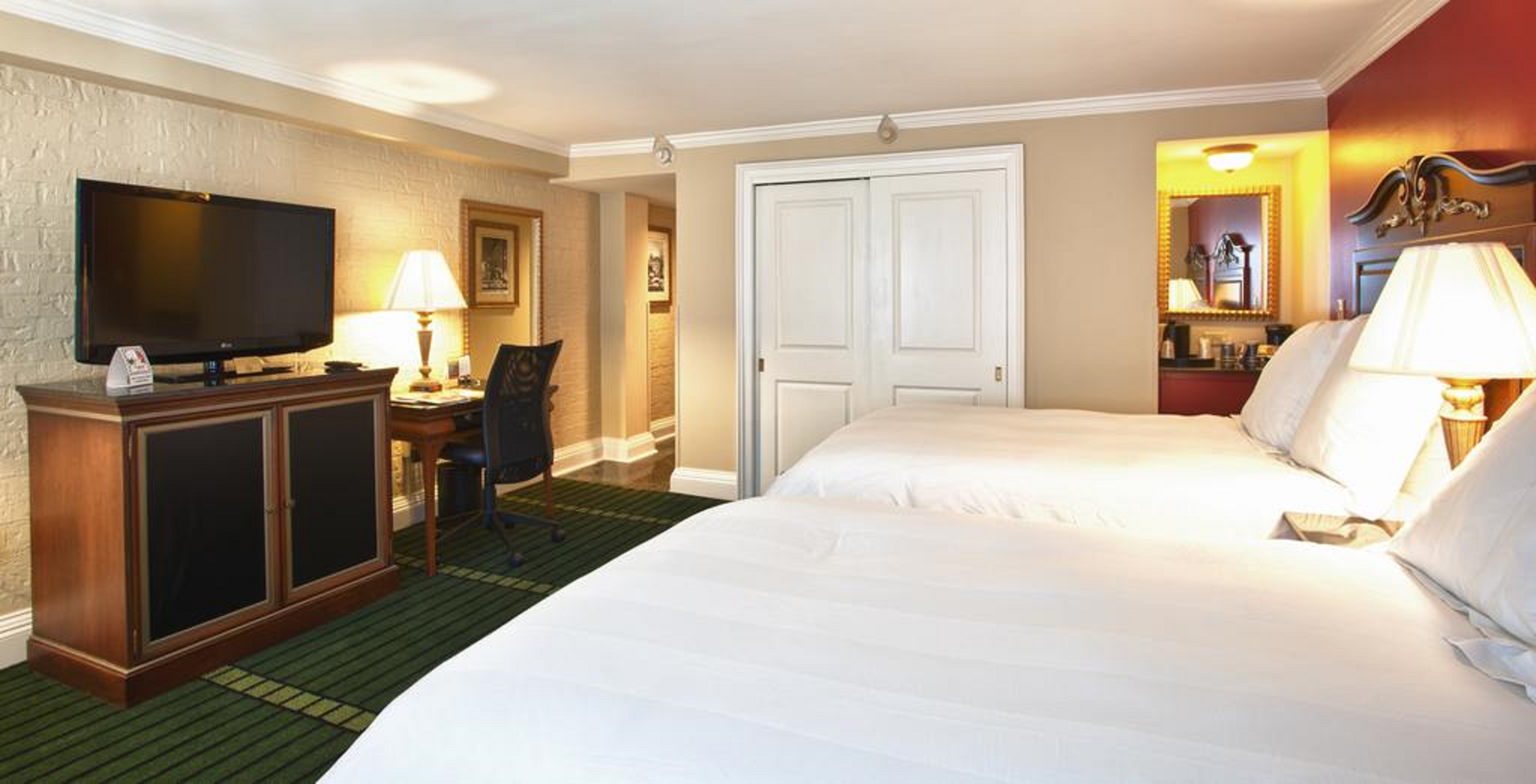 Double Queen Size Bed