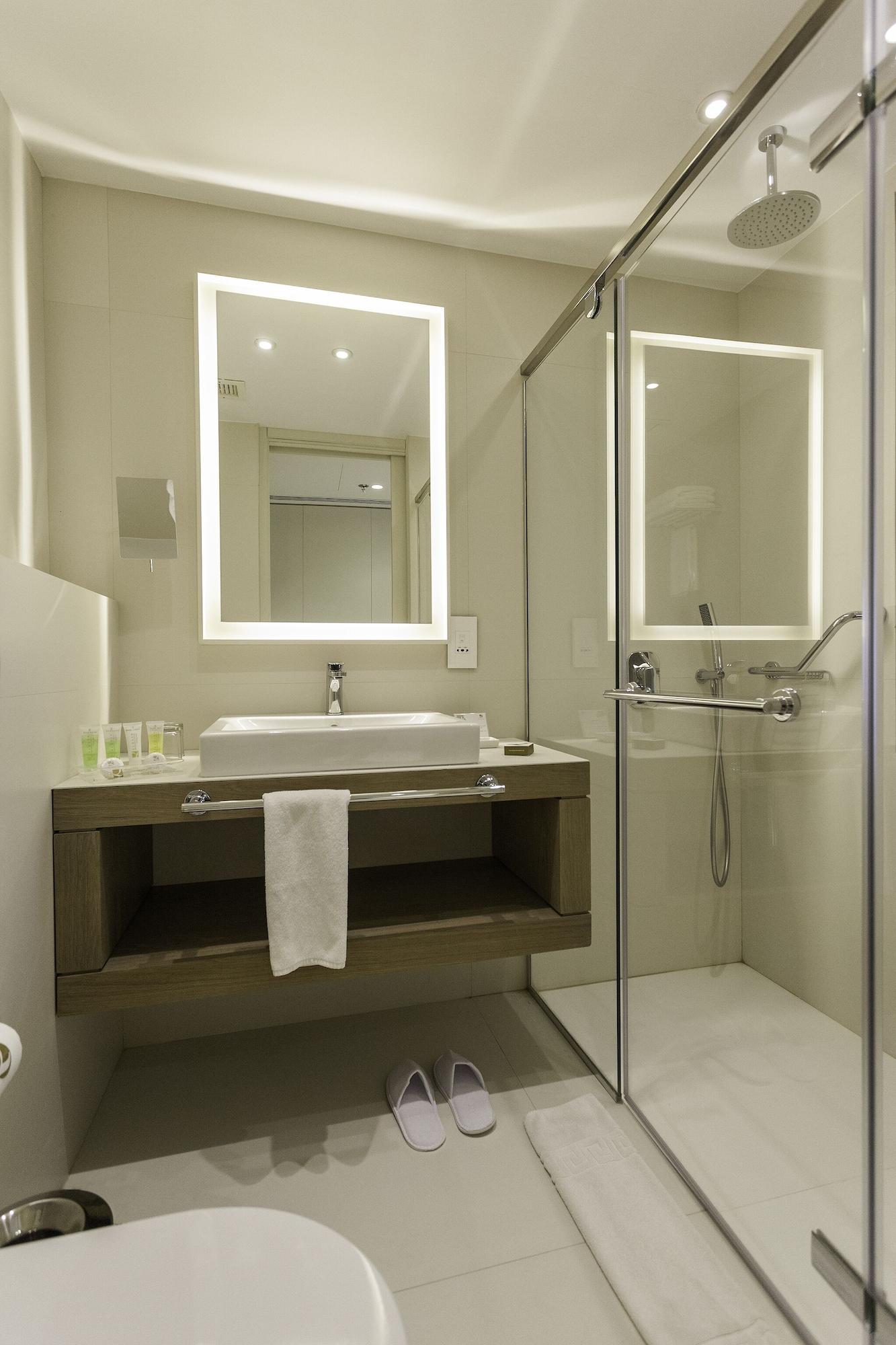 Double Executive King Bed