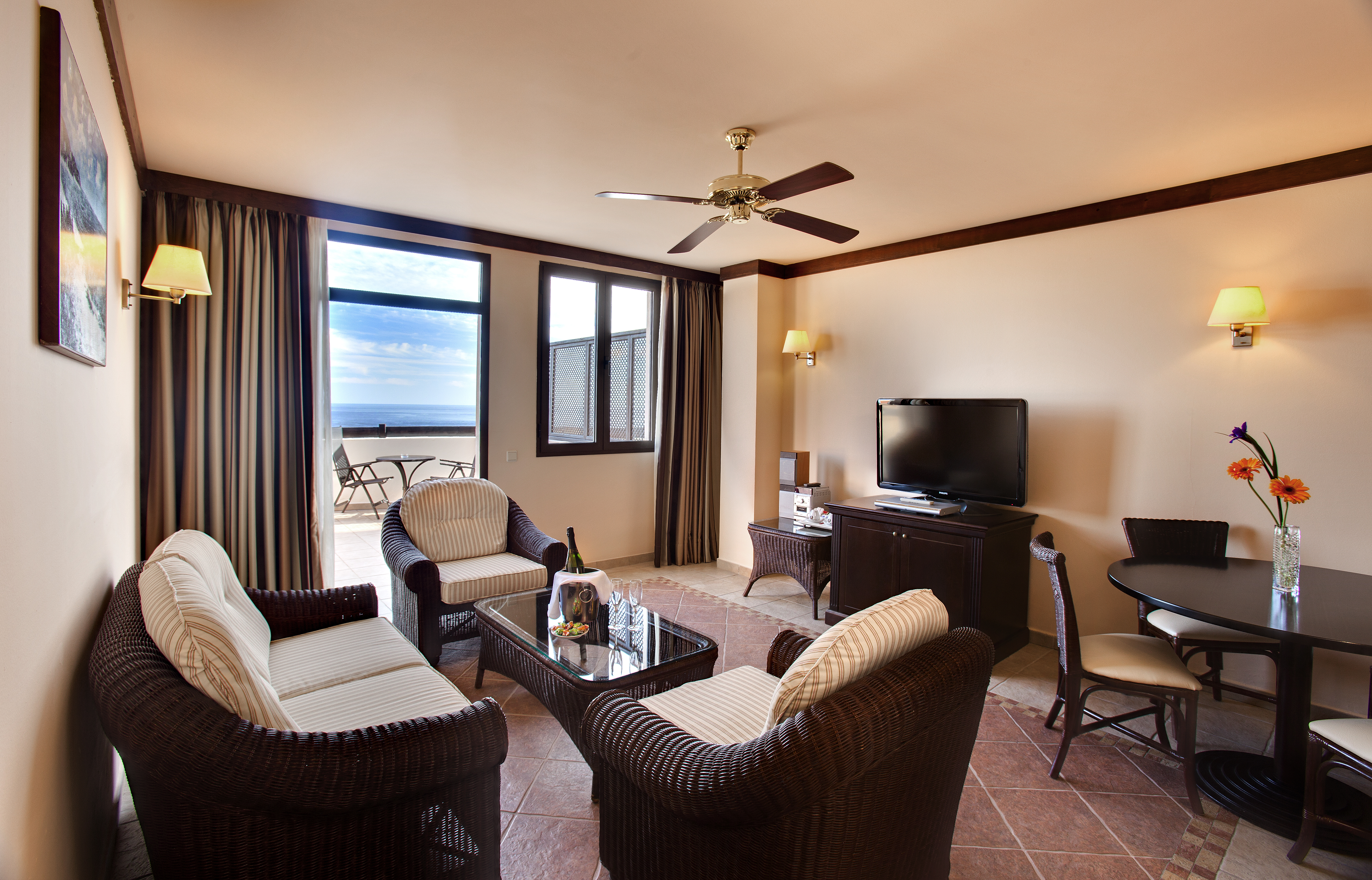 Suite Deluxe Ocean View