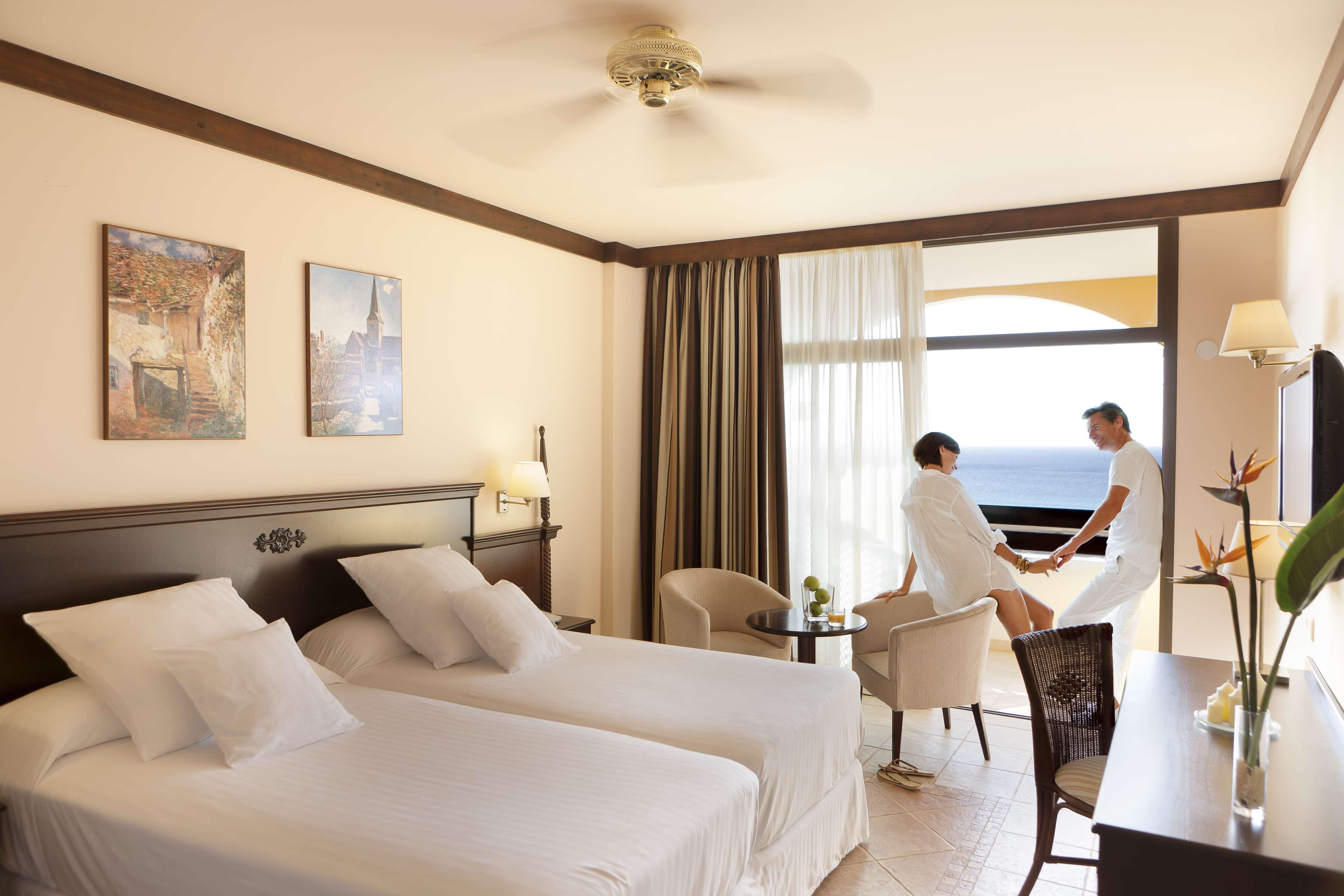 Double Single Deluxe Sea View