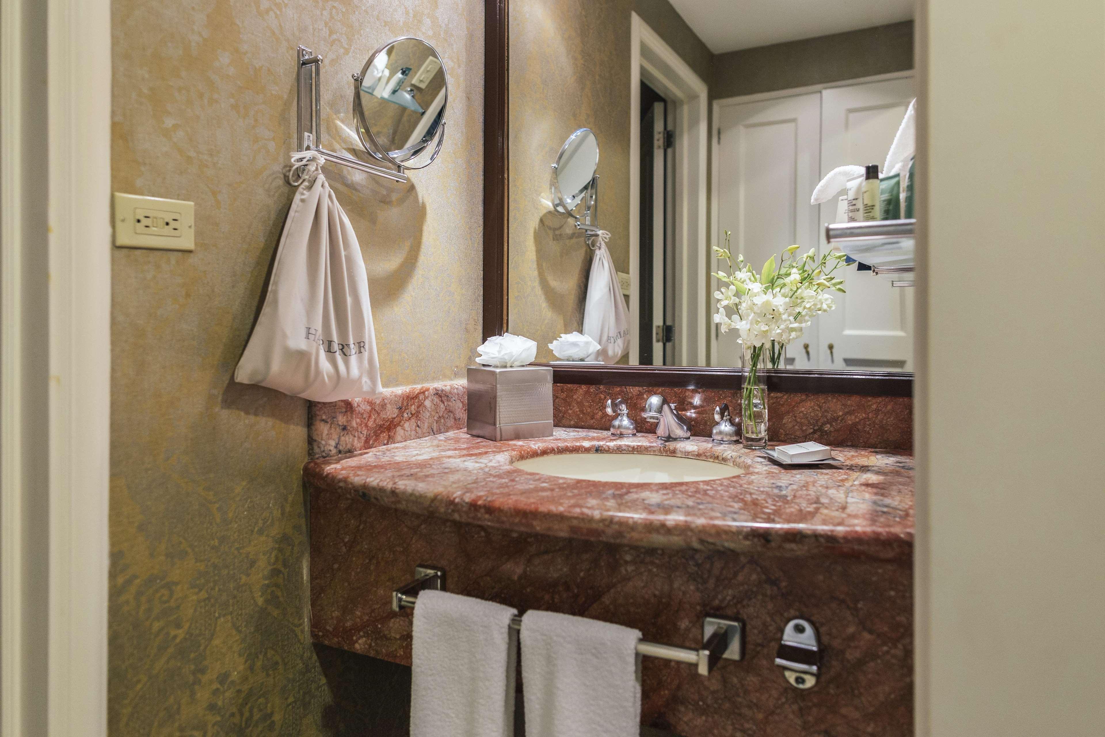 Double Executive 2 Double Beds