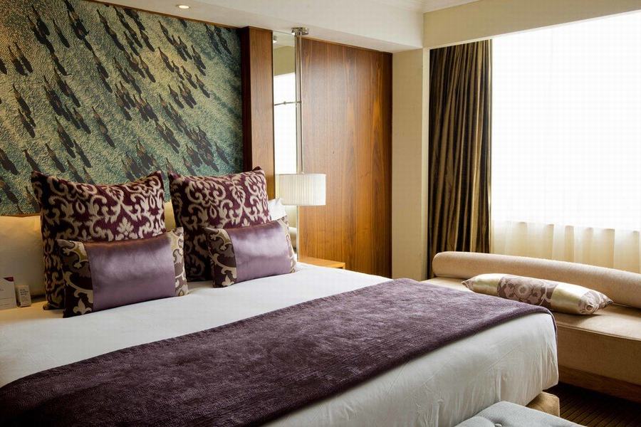 Double King Size Bed