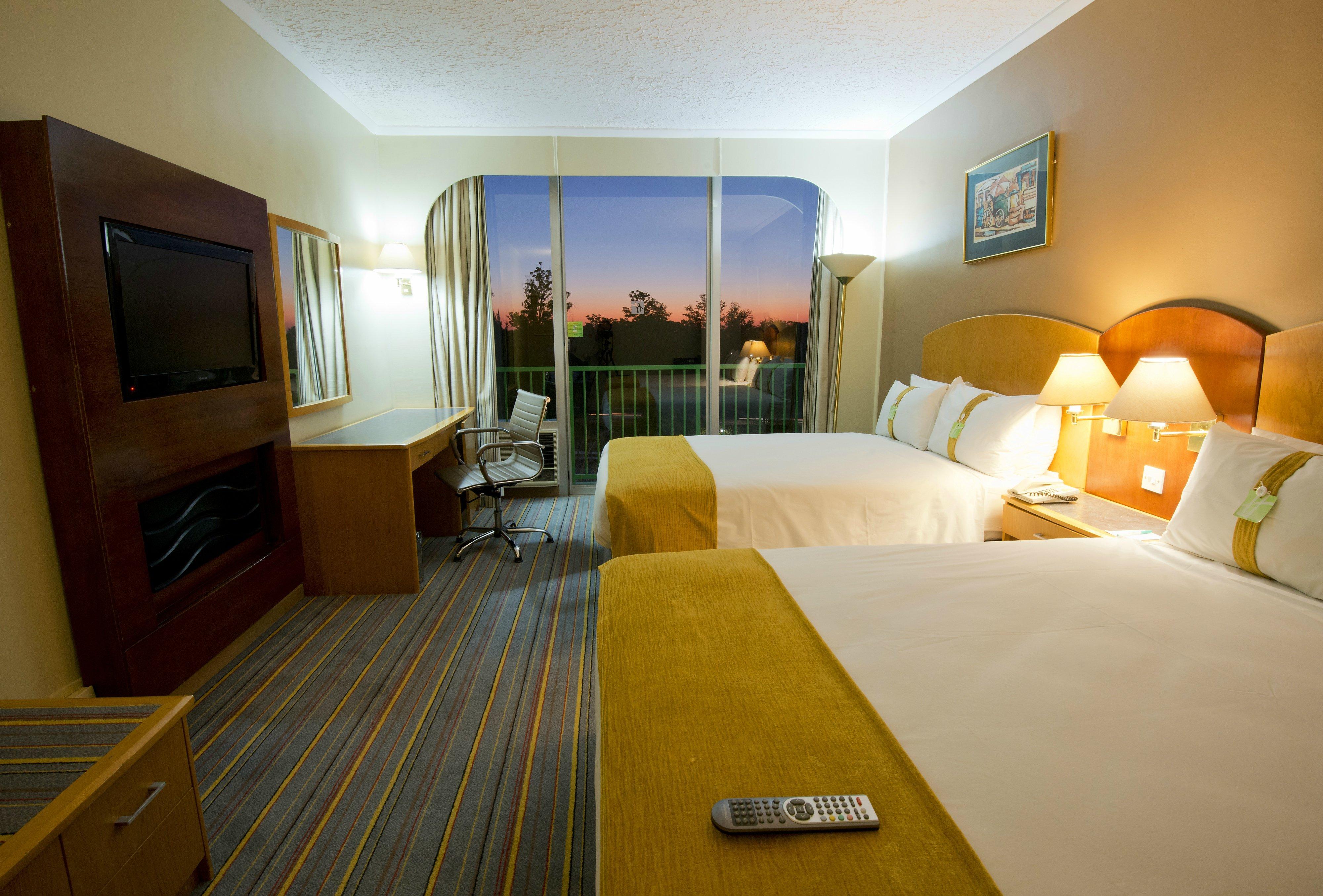 Double Two Double Beds Non Smoking