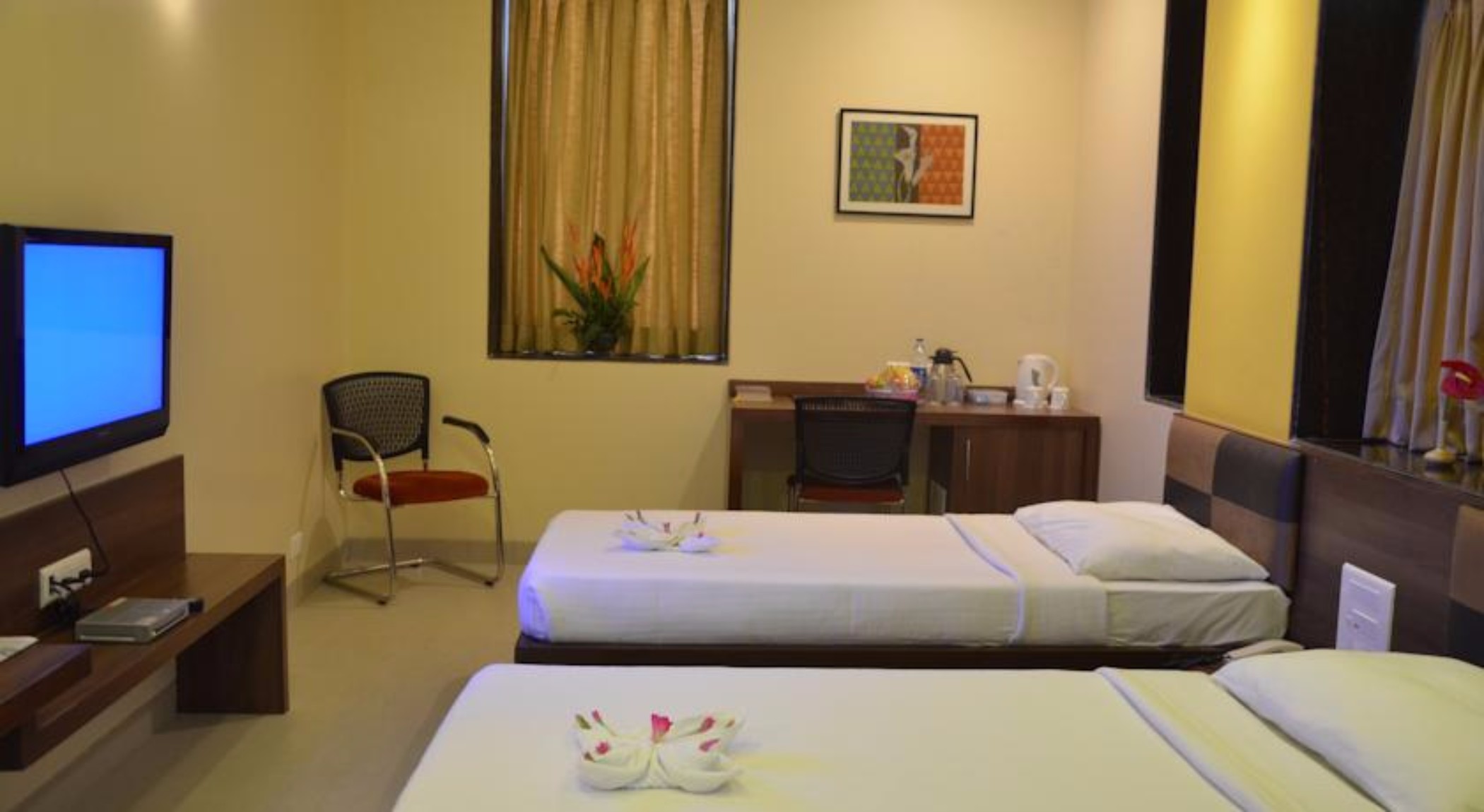 Double or Twin Deluxe