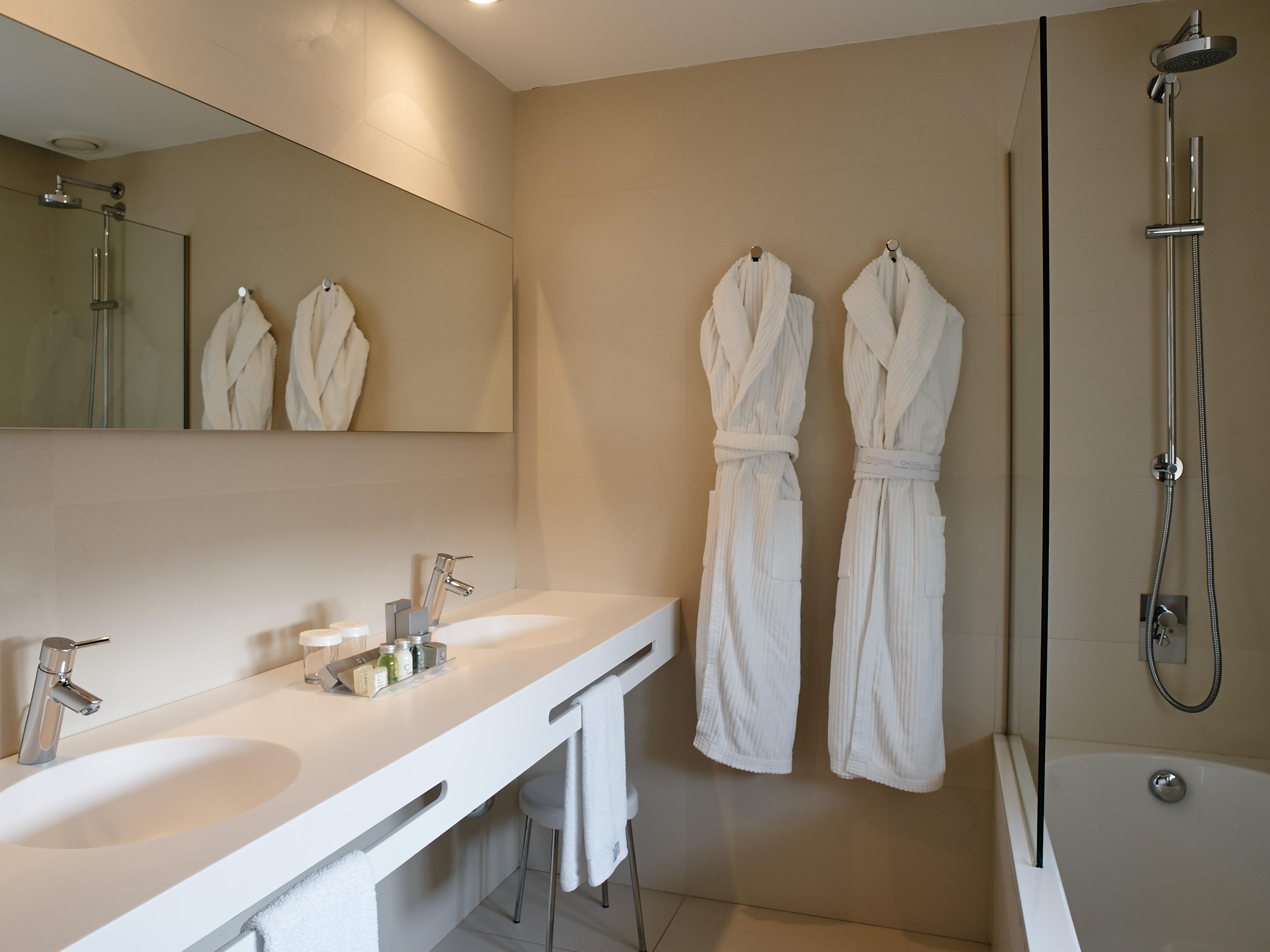 Double or Twin Superior