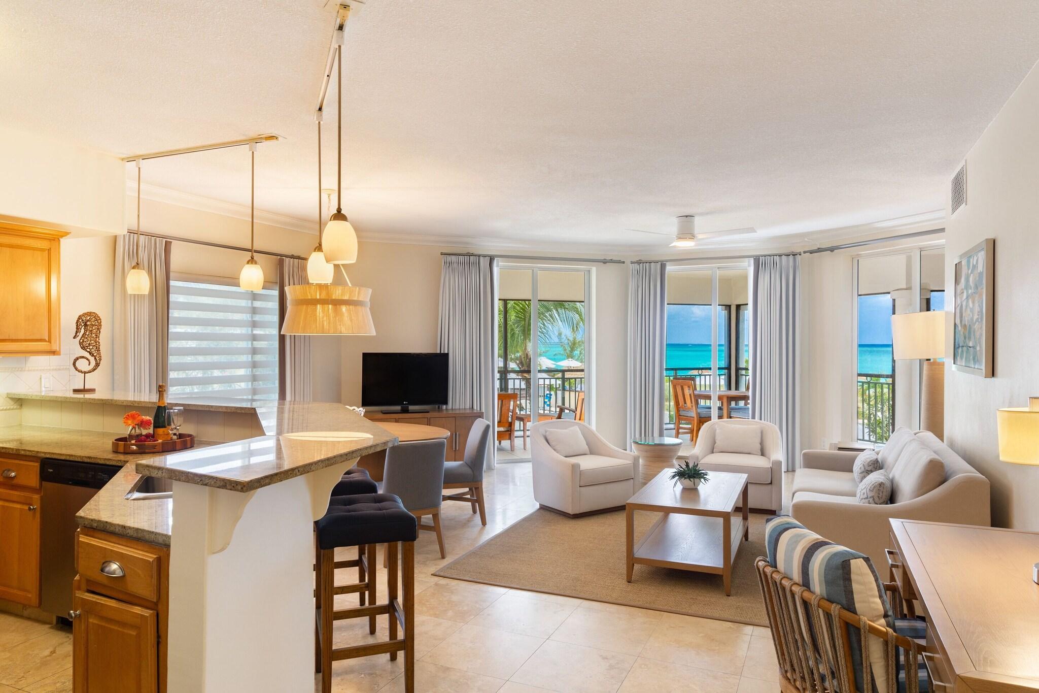 Suite Partial Ocean View King Bed