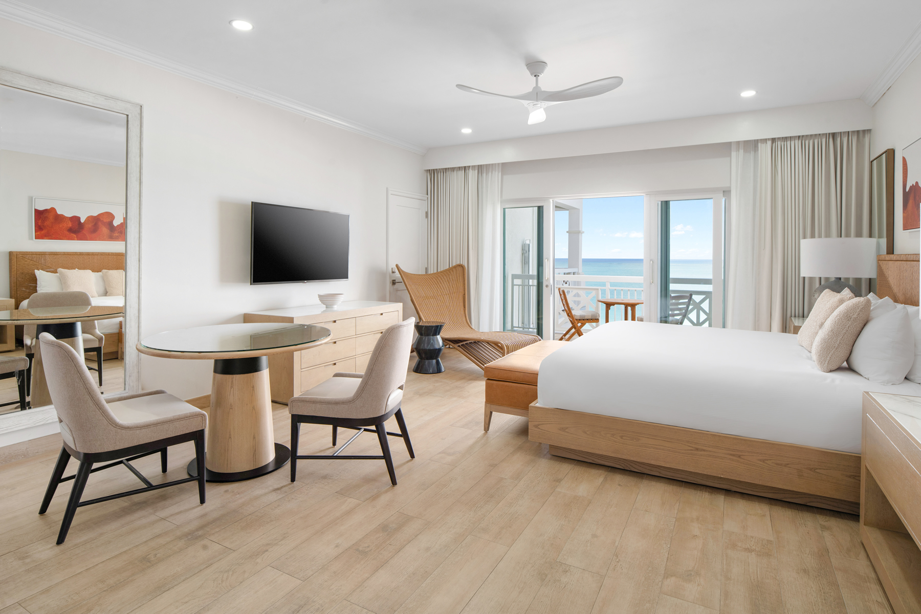 Studio Deluxe Ocean Front