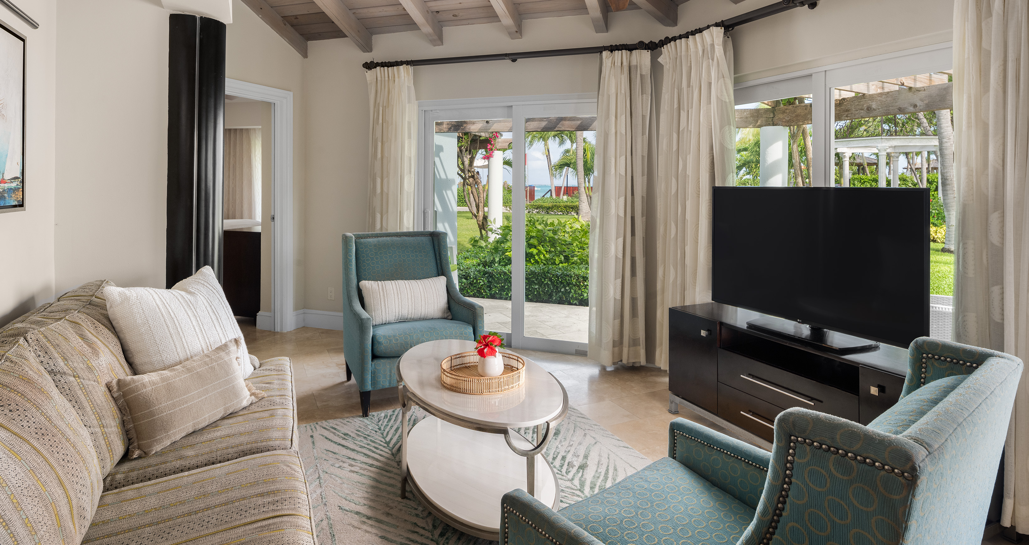 Suite Capacity 8 Two Bedrooms