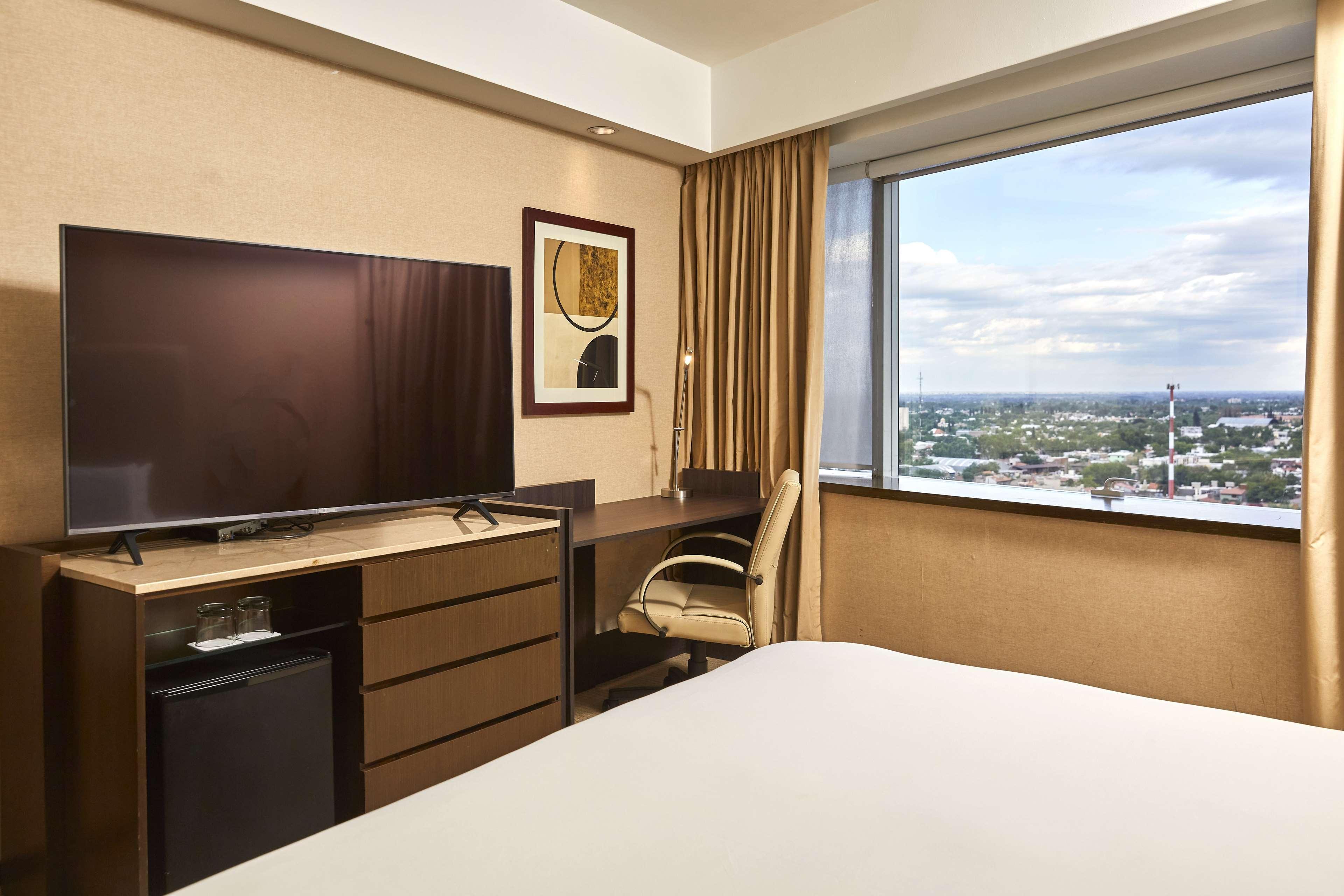 Double Accessible King Size Bed