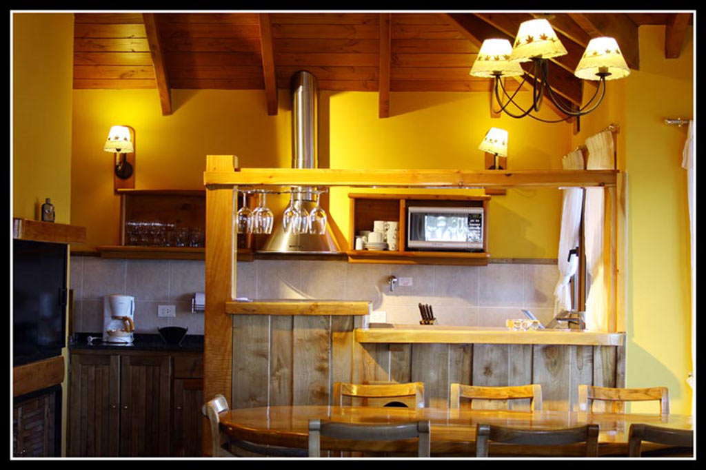 Apartment Capacity 4