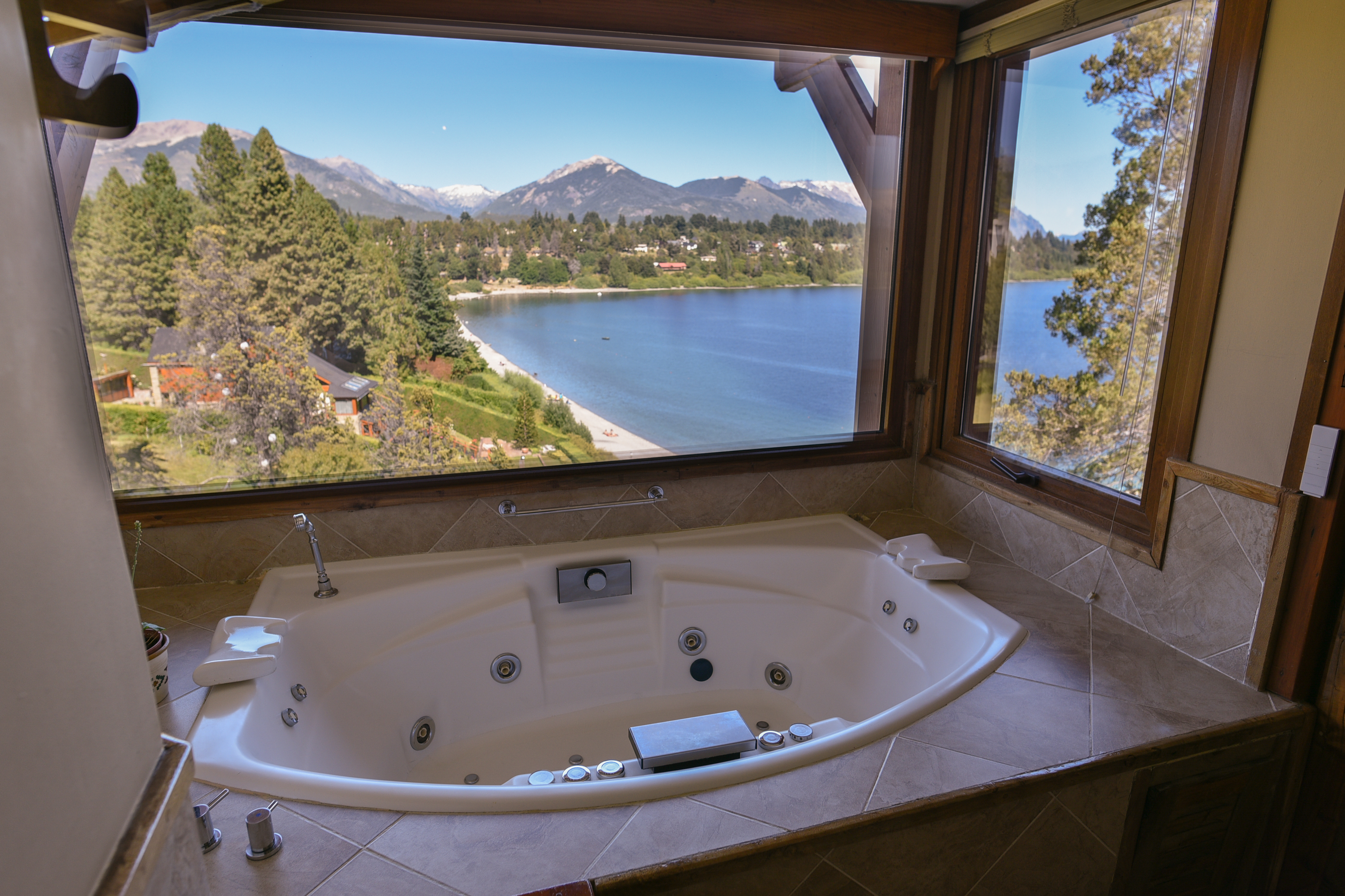 Apartment Capacity 8