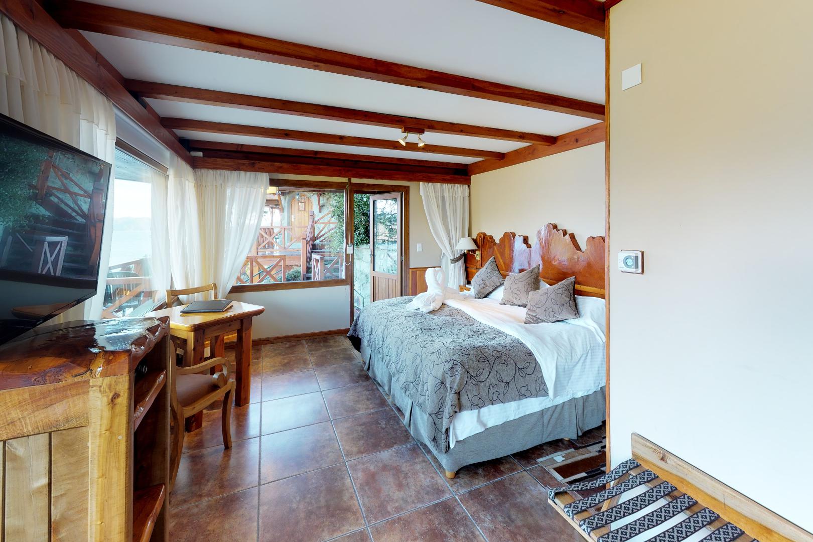 Apartment Capacity 8