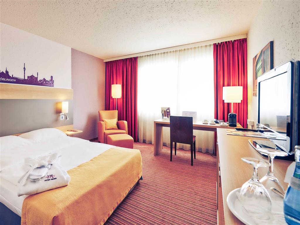 Double Queen Size Bed