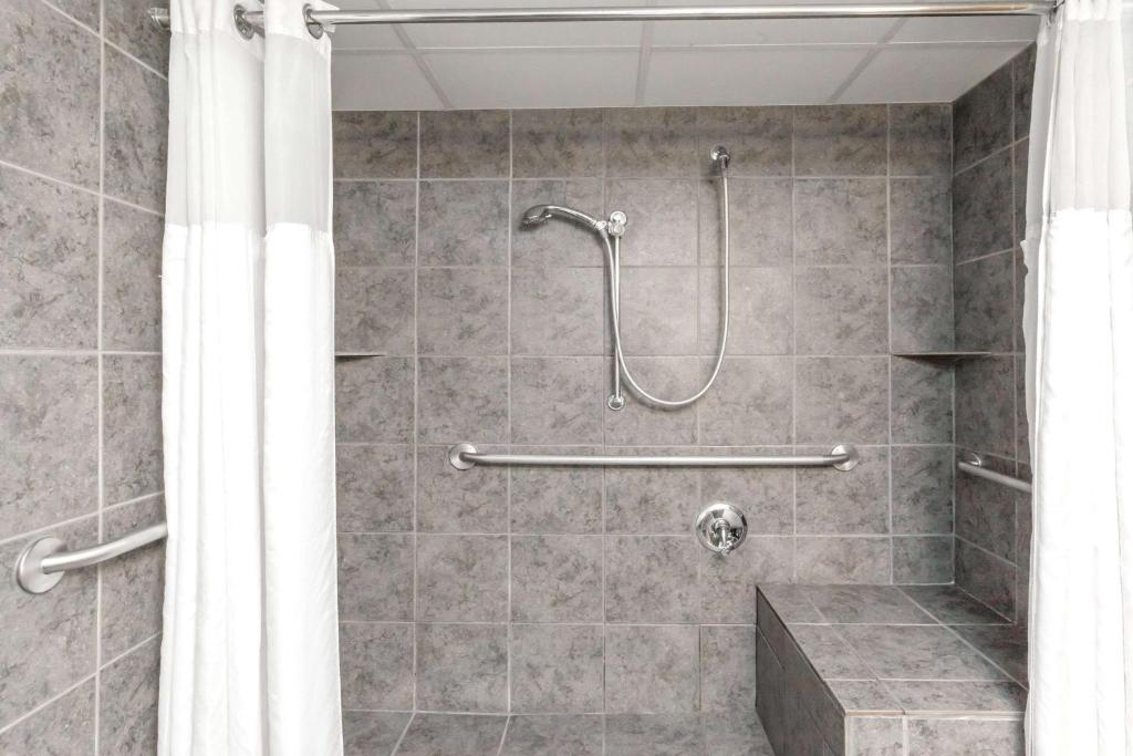 Room Two Double Beds