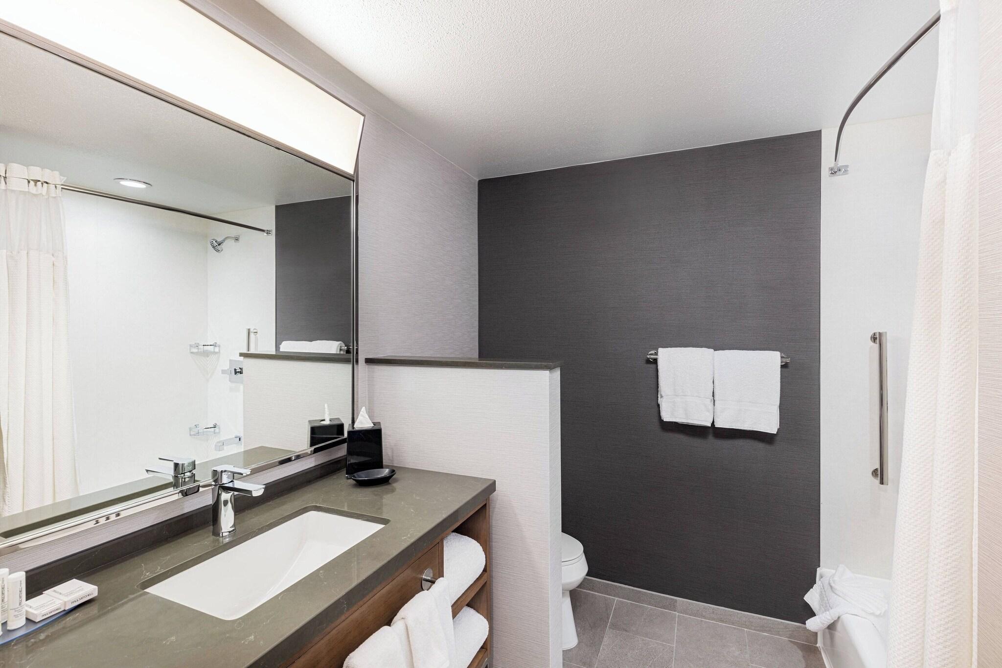 Suite Two Double Beds with Views