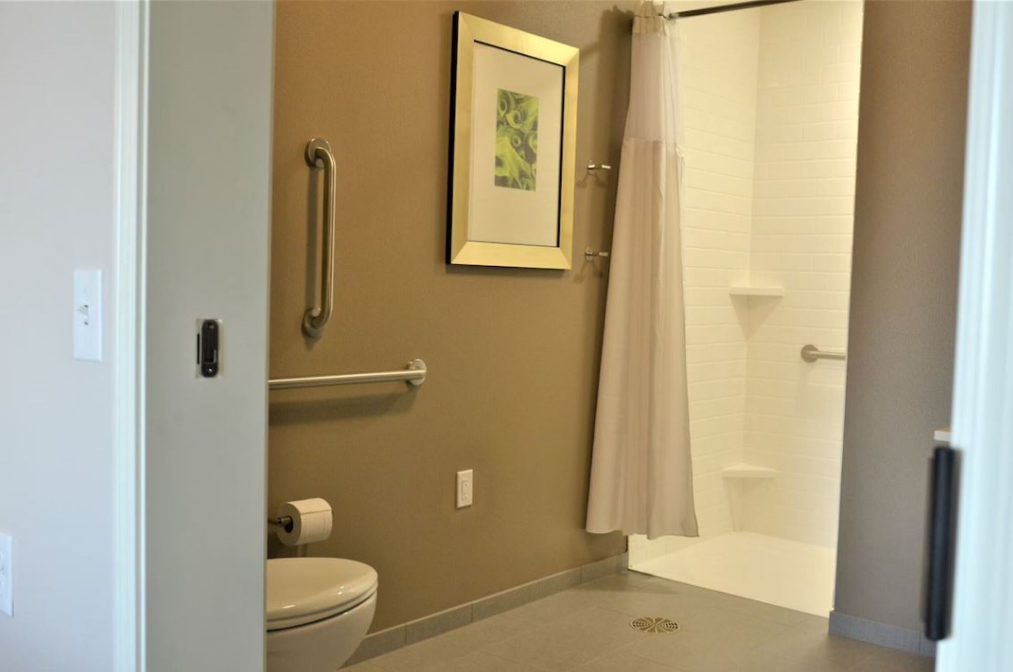 Studio Accessible Two Double Beds