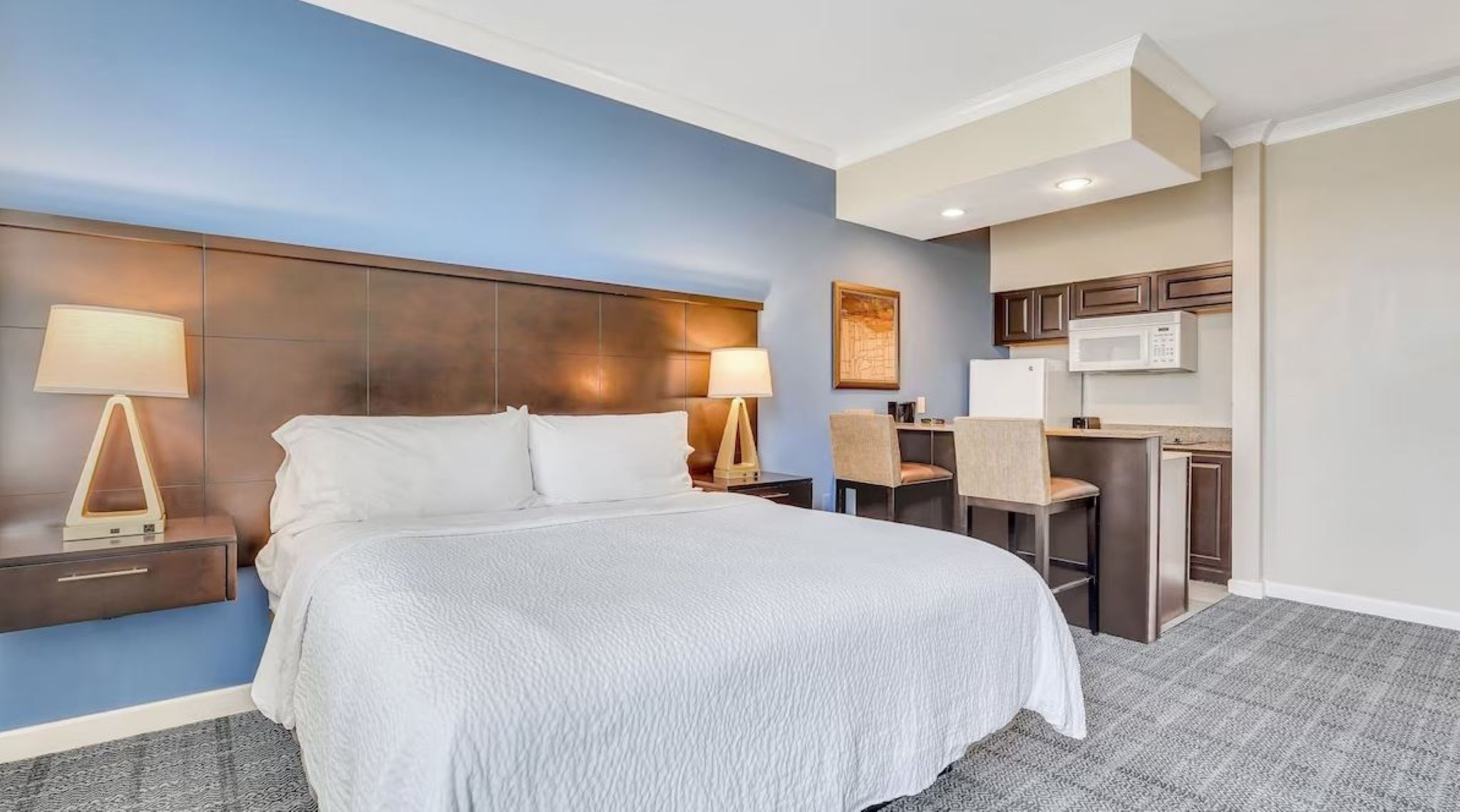 Suite City View Two Double Beds