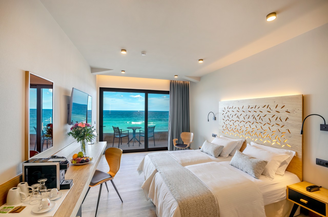 Double or Twin Sea View