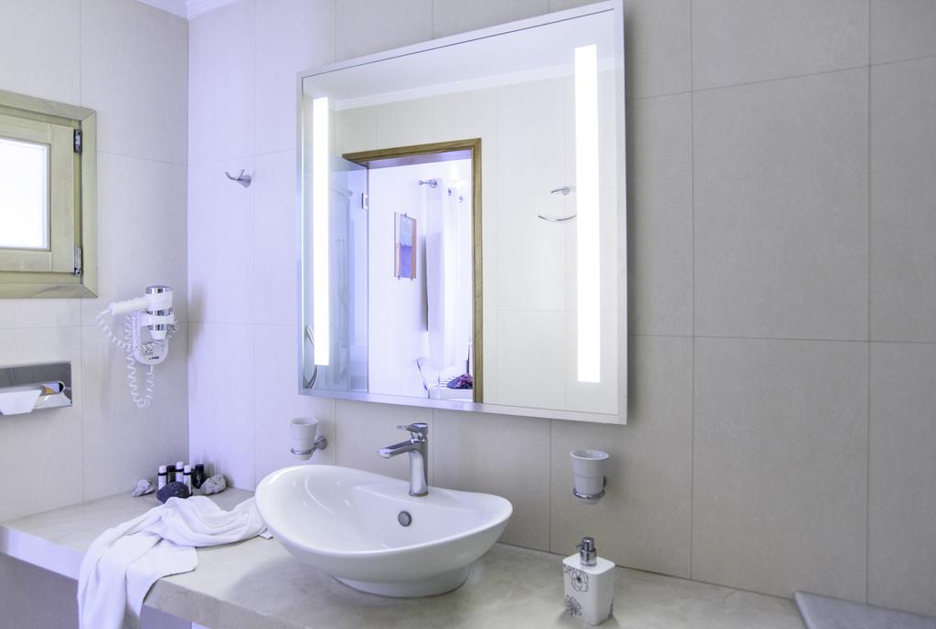 Double or Twin Standard