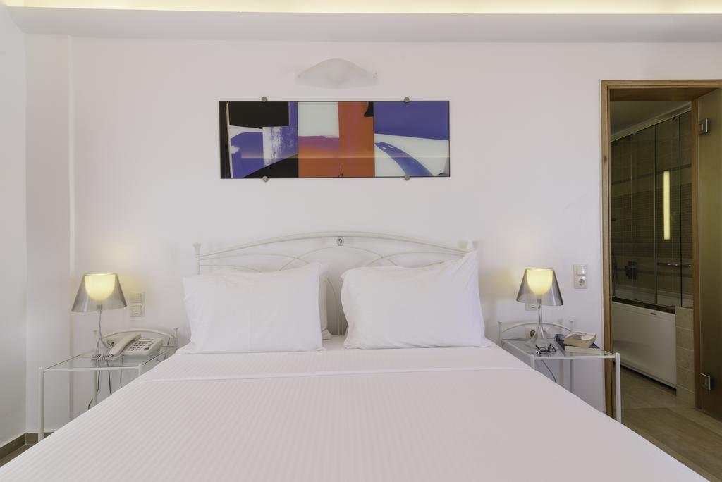 Double Single Executive