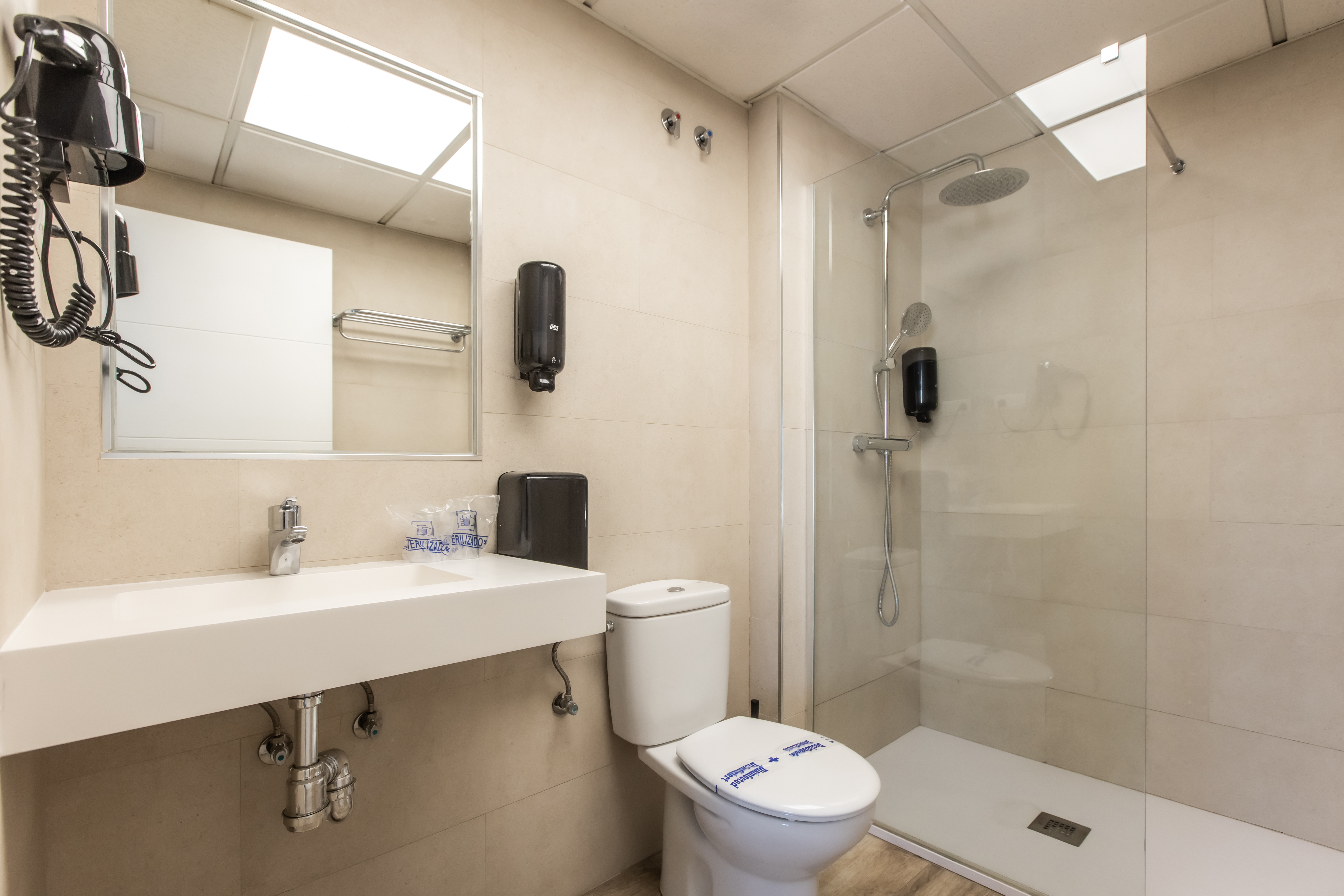 Double or Twin Standard